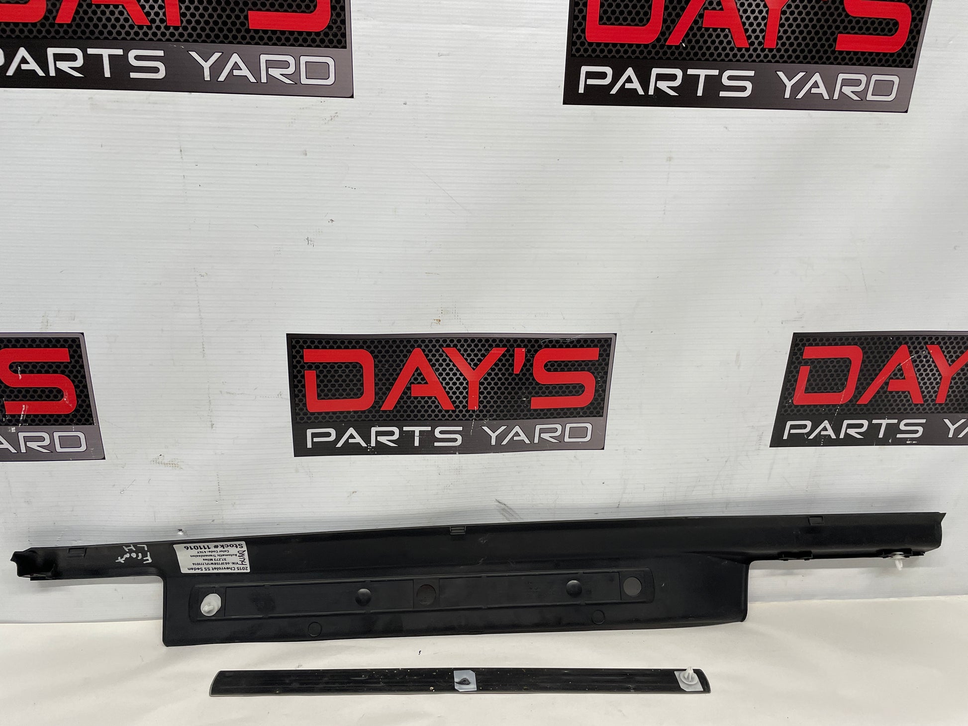 2015 Chevy SS Sedan LH Driver Front Scuff Sill Plate Panel OEM - Day's Parts Yard