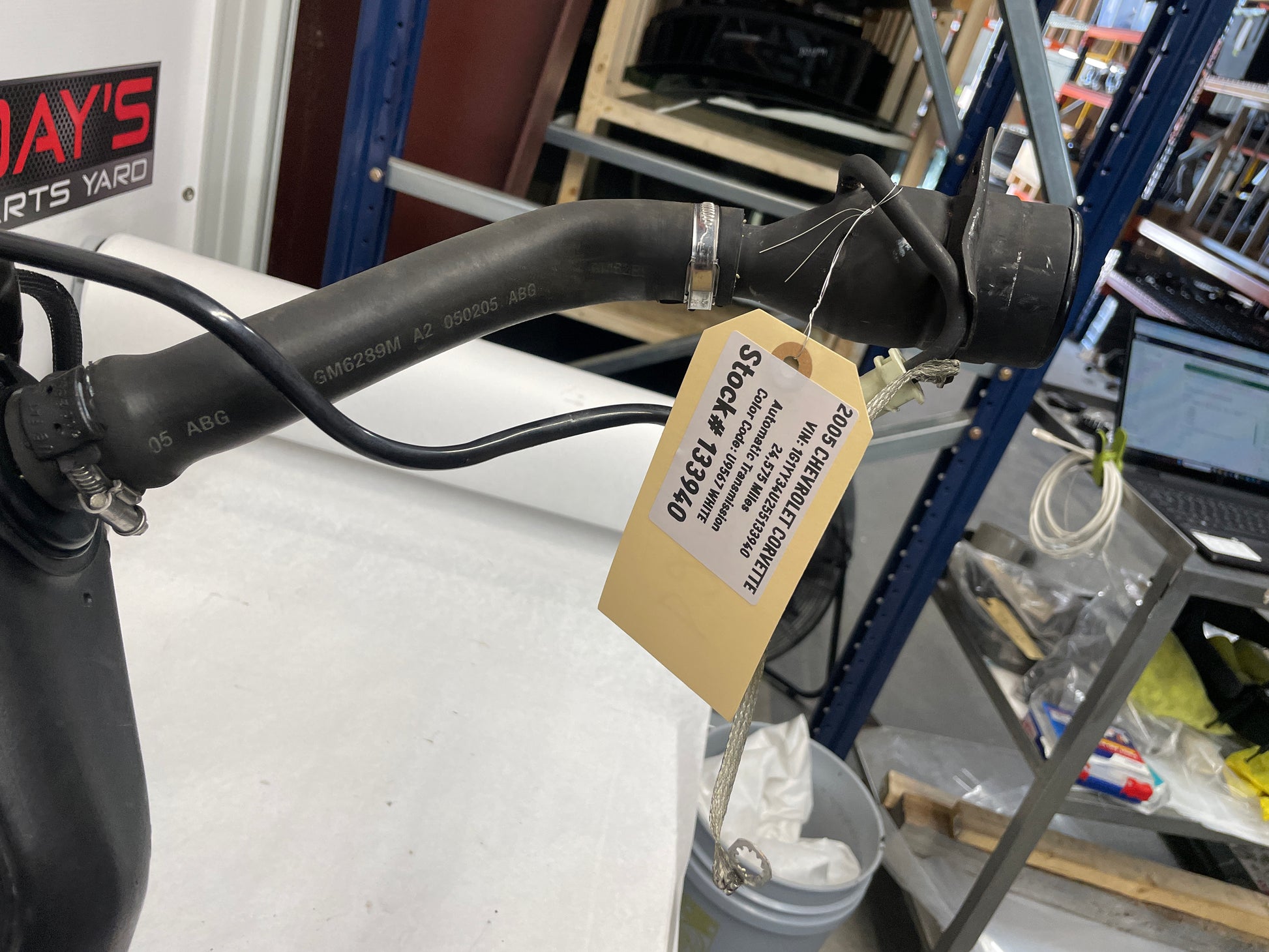 2005 Chevy C6 Corvette RH & LH Fuel Gas Tank w/ Pumps OEM - Day's Parts Yard