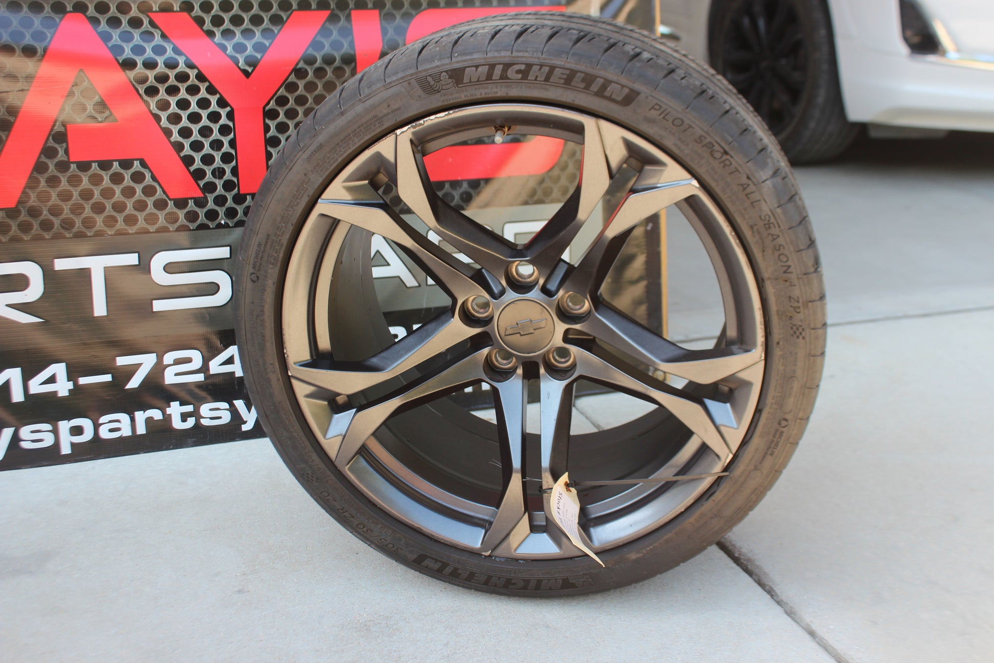 2019 Chevy Camaro SS 1LE Rear Wheel and Tire 20x11 OEM - Day's Parts Yard
