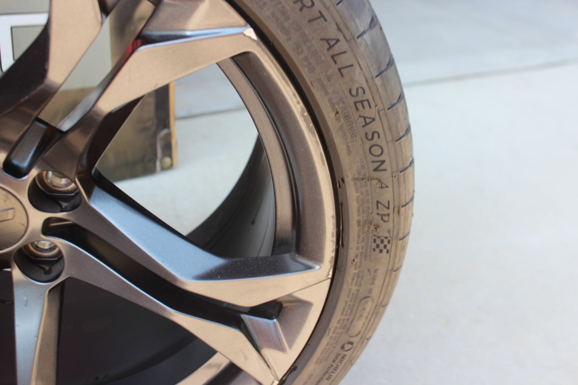 2019 Chevy Camaro SS 1LE Rear Wheel and Tire 20x11 OEM - Day's Parts Yard