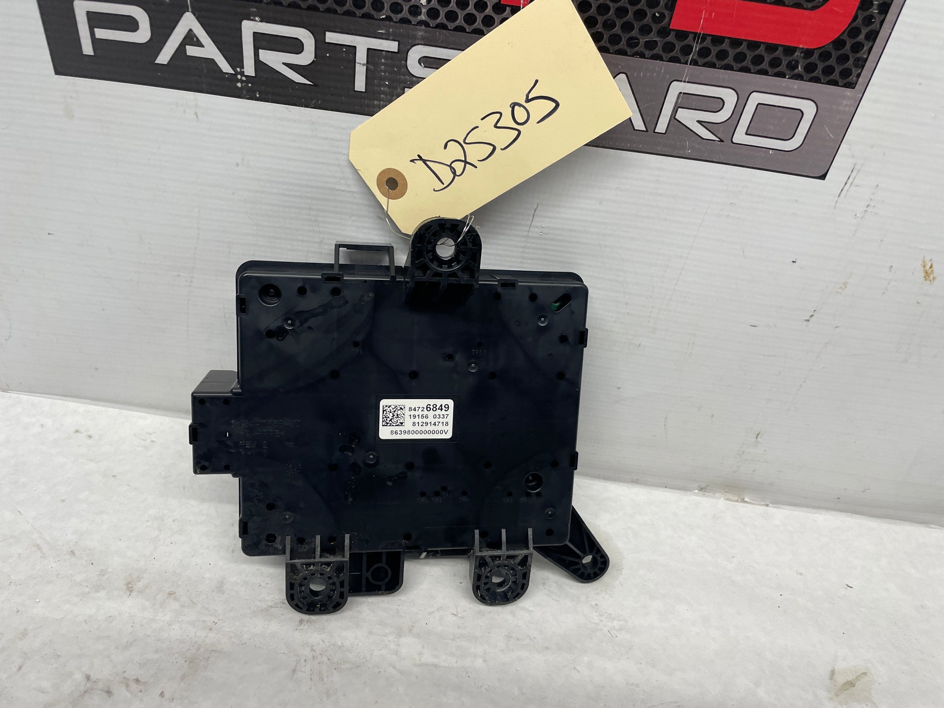 2020 Chevy Camaro SS LZ Electronic Cabin Fuse Relay - Day's Parts Yard