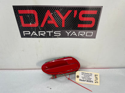 2005 Pontiac GTO RH Passenger Exterior Door Handle Red OEM - Day's Parts Yard