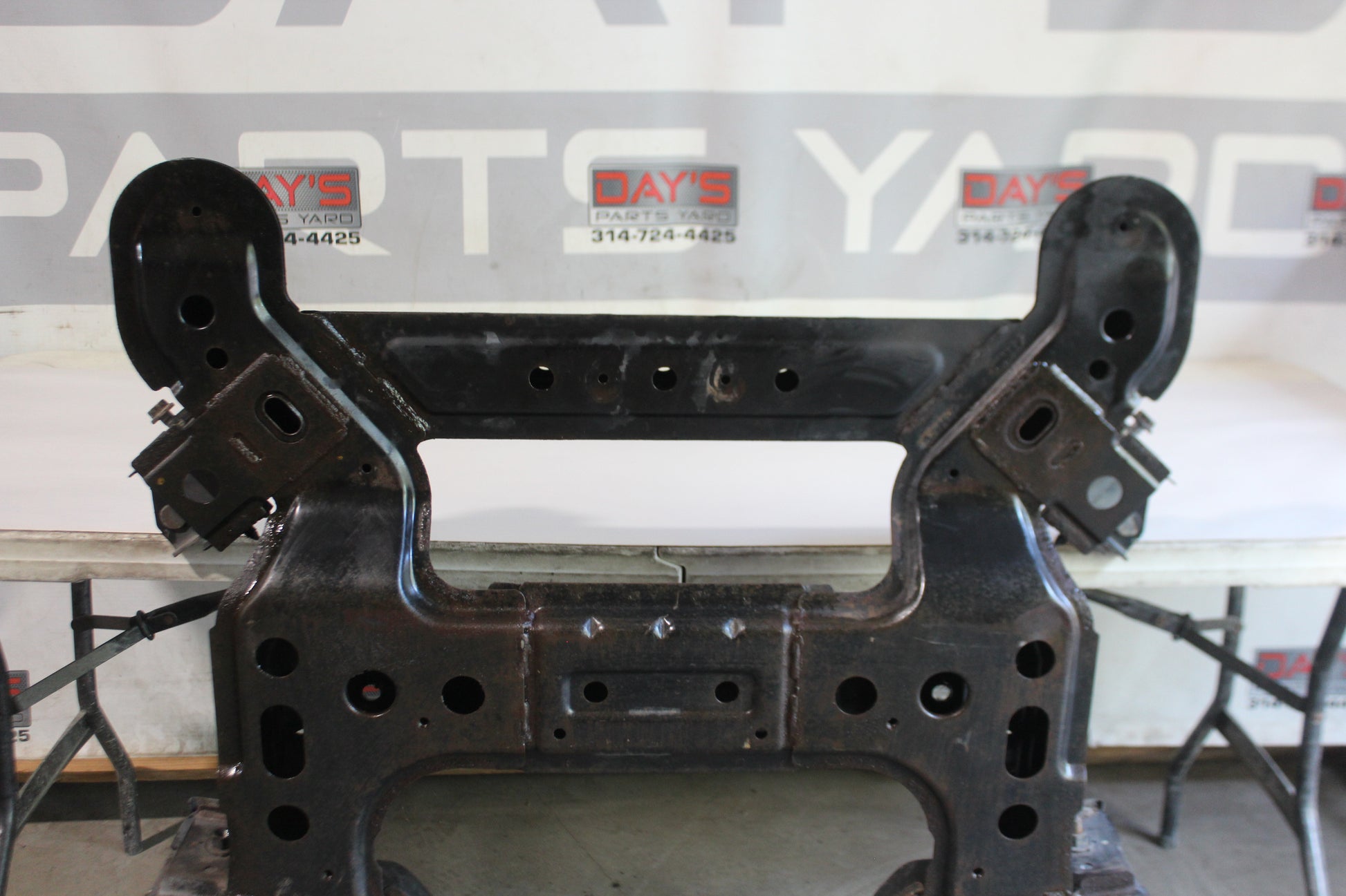 2008 Pontiac G8 GT Front Cradle Cross K Member Sub Frame OEM - Day's Parts Yard