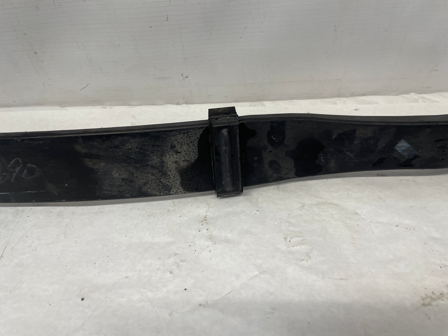2005 Chevy C6 Corvette Rear Suspension Leaf Spring OEM - Day's Parts Yard