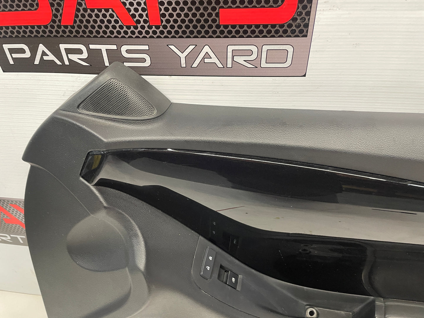 2012 Chevy Camaro SS ZL1 RH Passenger Door Panel OEM - Day's Parts Yard