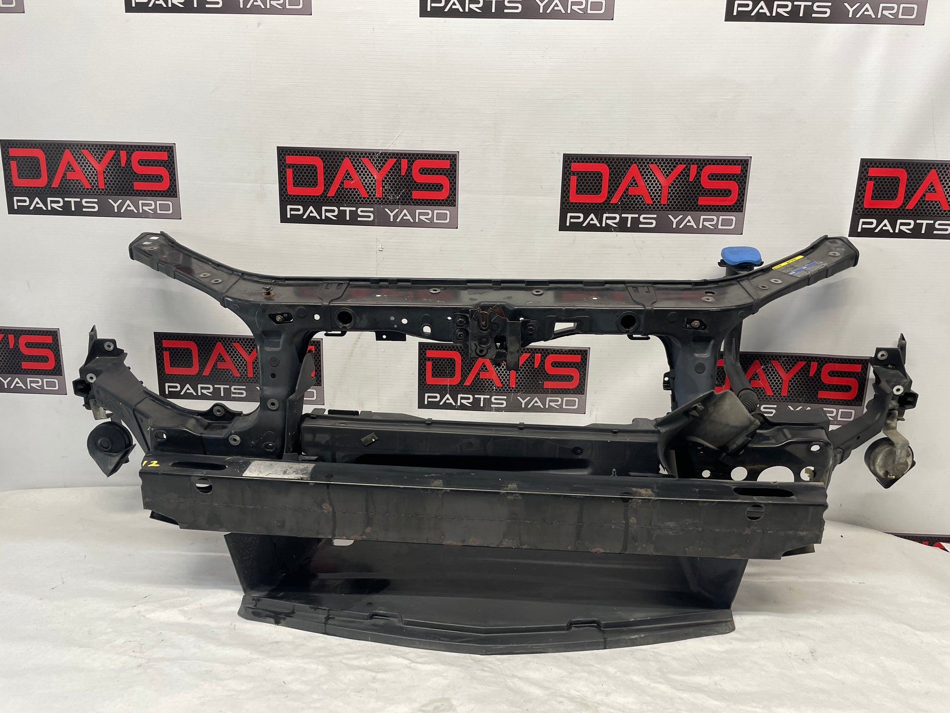 2009 Pontiac G8 Base Radiator Core Support Front End Bracket Support OEM - Day's Parts Yard