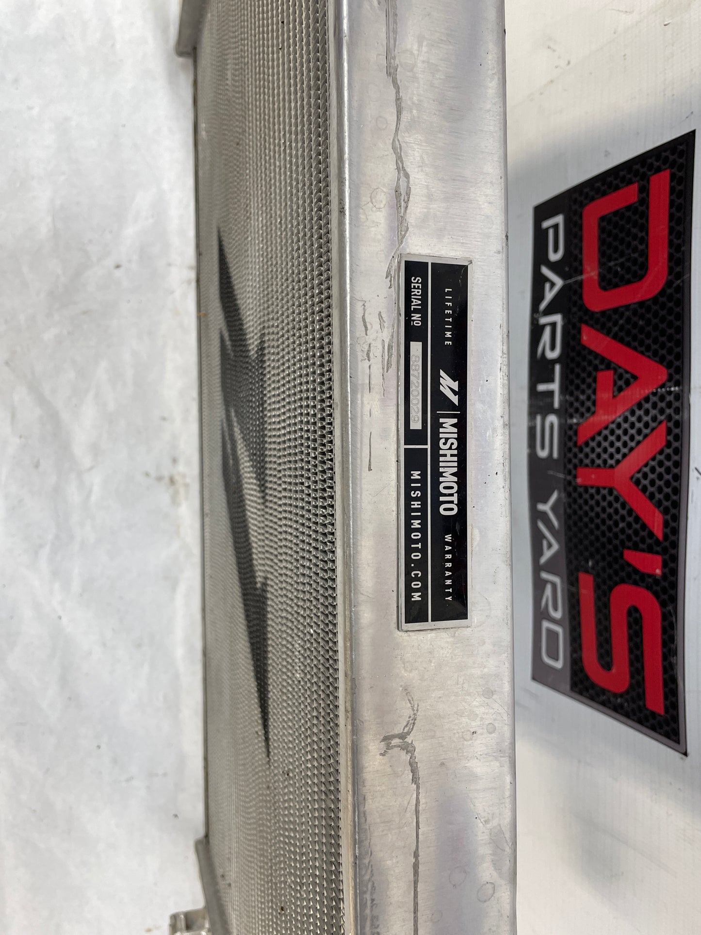 2005 Pontiac GTO Mishimoto Aluminum Radiator