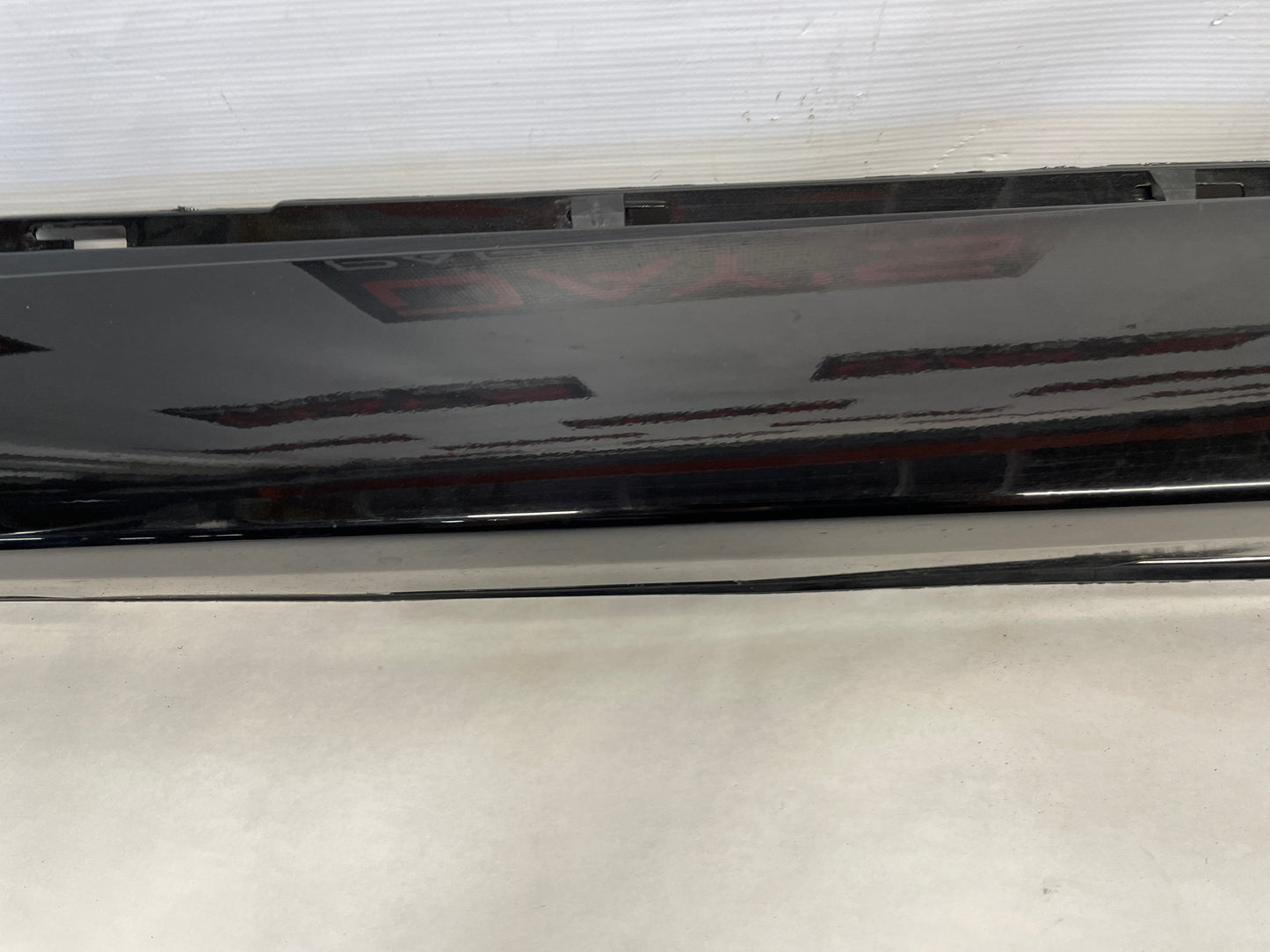 2014 Chevy SS Sedan LH Driver Side Skirt Rocker Molding Trim Panel OEM - Day's Parts Yard