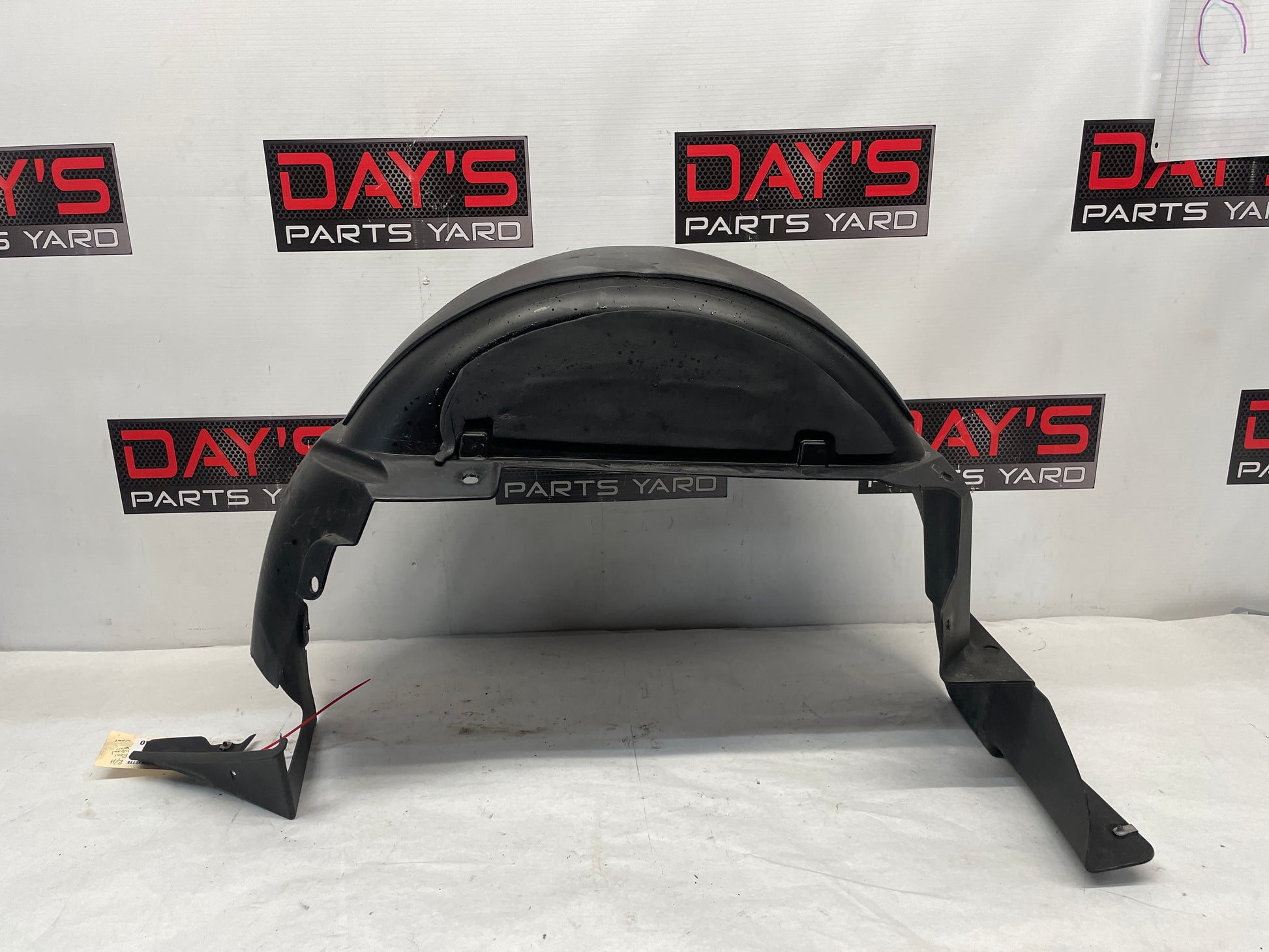 2005 Chevy C6 Corvette RH Passenger Rear Wheel Well House Fender Liner OEM - Day's Parts Yard