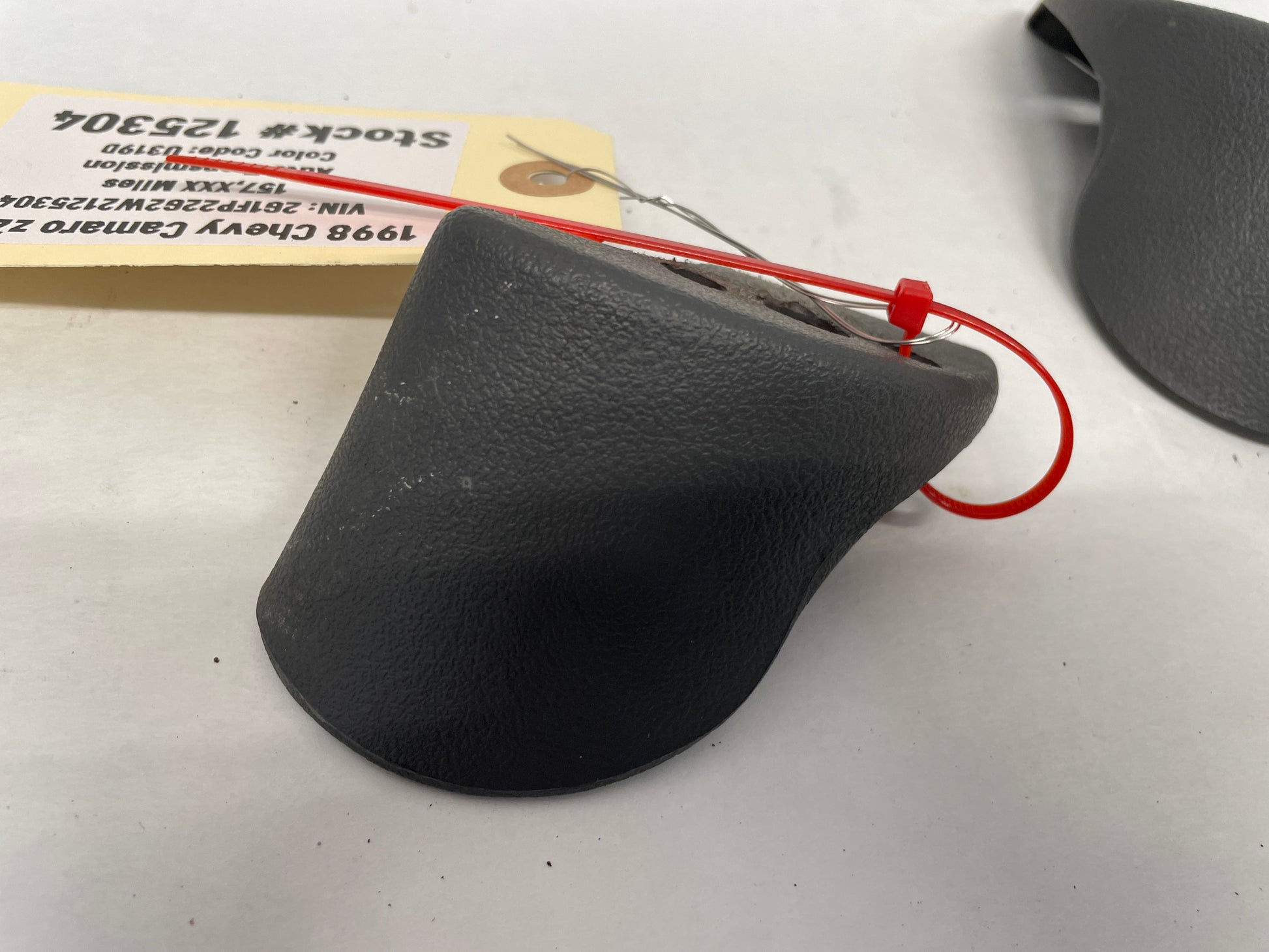 1998 Chevy Camaro Z28 RH & LH Top Trim Cover End Cap Corner OEM - Day's Parts Yard
