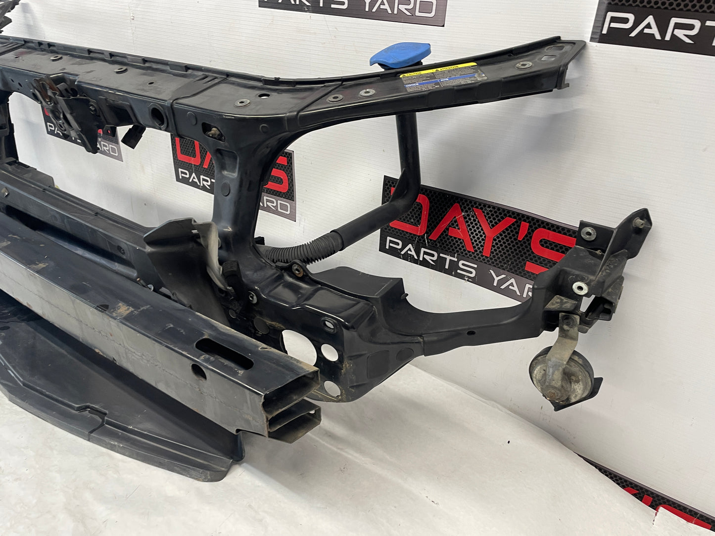 2009 Pontiac G8 Base Radiator Core Support Front End Bracket Support OEM - Day's Parts Yard