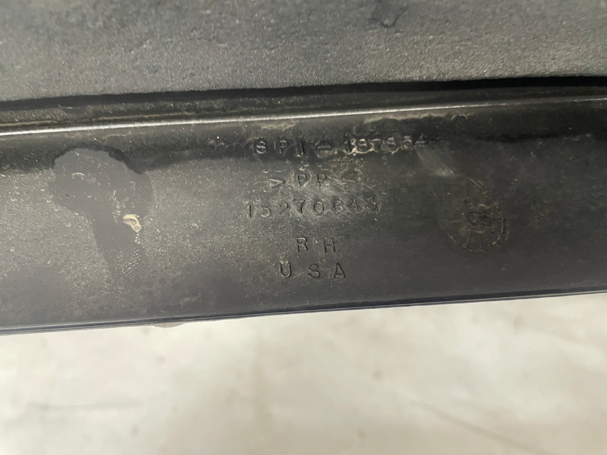 2005 Chevy C6 Corvette RH Passenger Rear Wheel Well House Fender Liner OEM - Day's Parts Yard