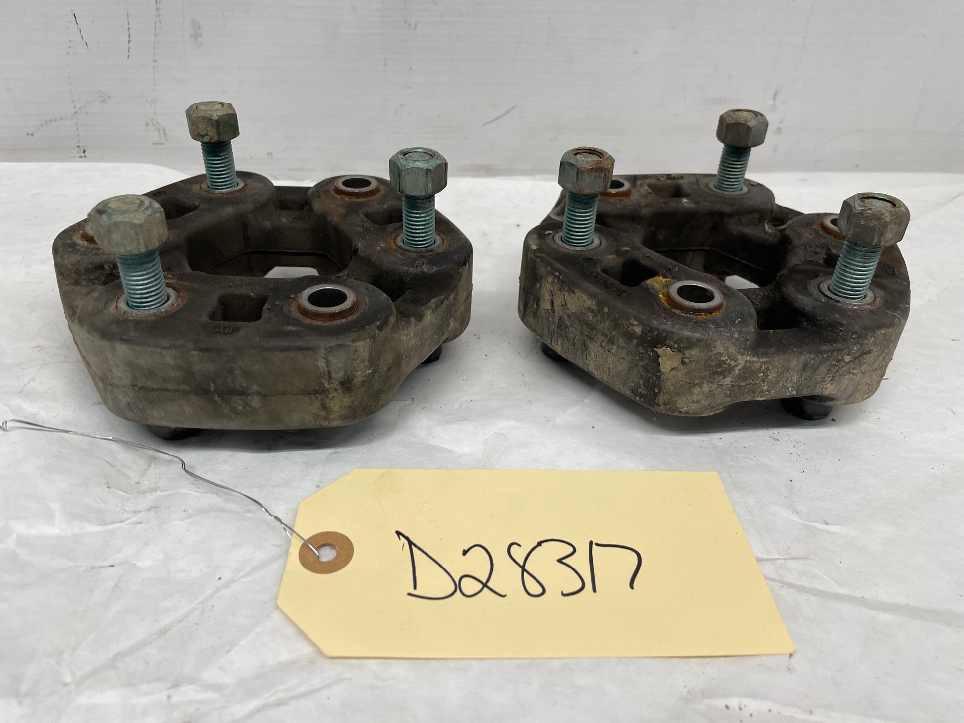 2019 Chevy Camaro SS Driveshaft Drive Shaft Couplers Isolators OEM - Day's Parts Yard