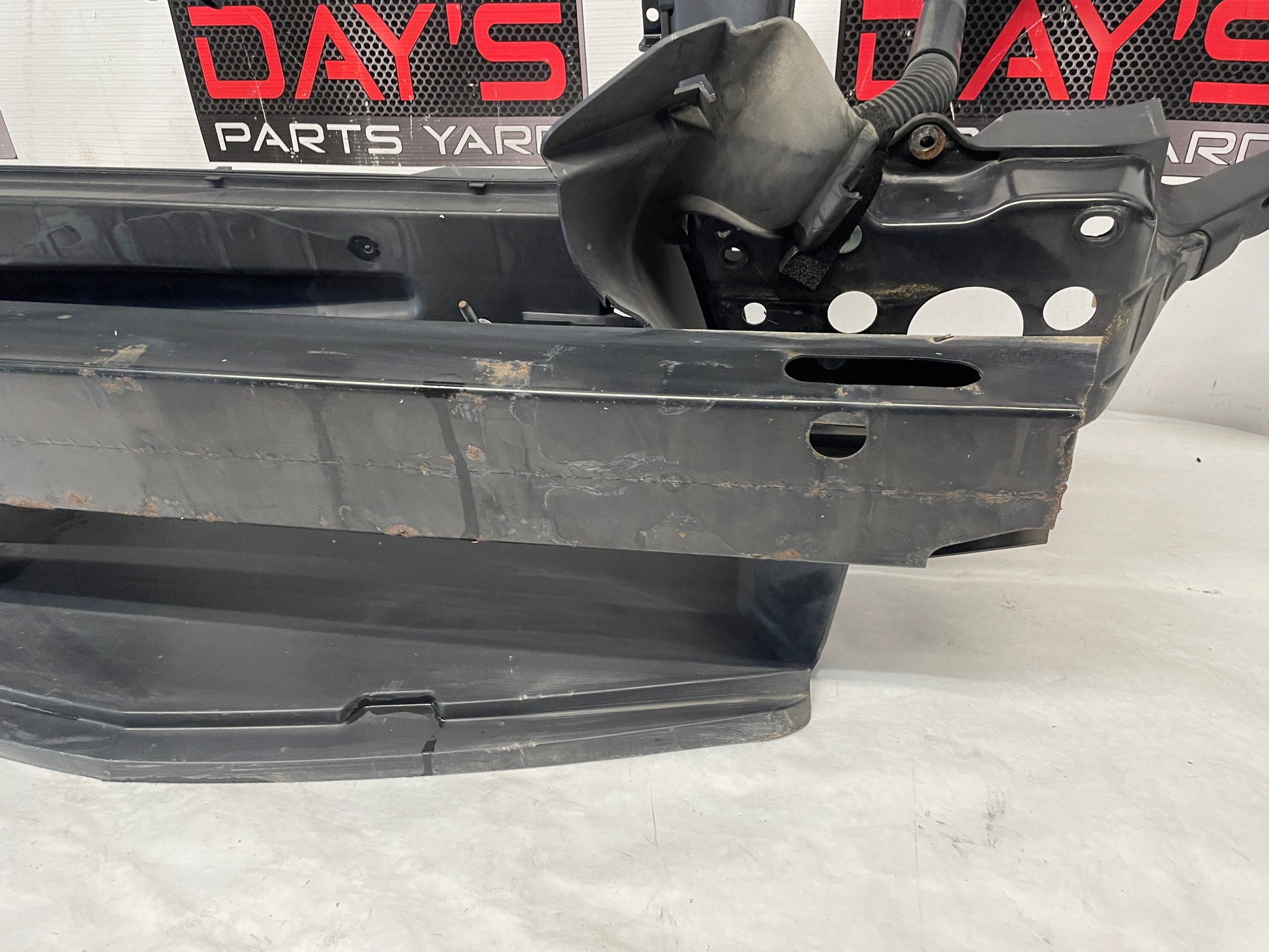 2009 Pontiac G8 Base Radiator Core Support Front End Bracket Support OEM - Day's Parts Yard