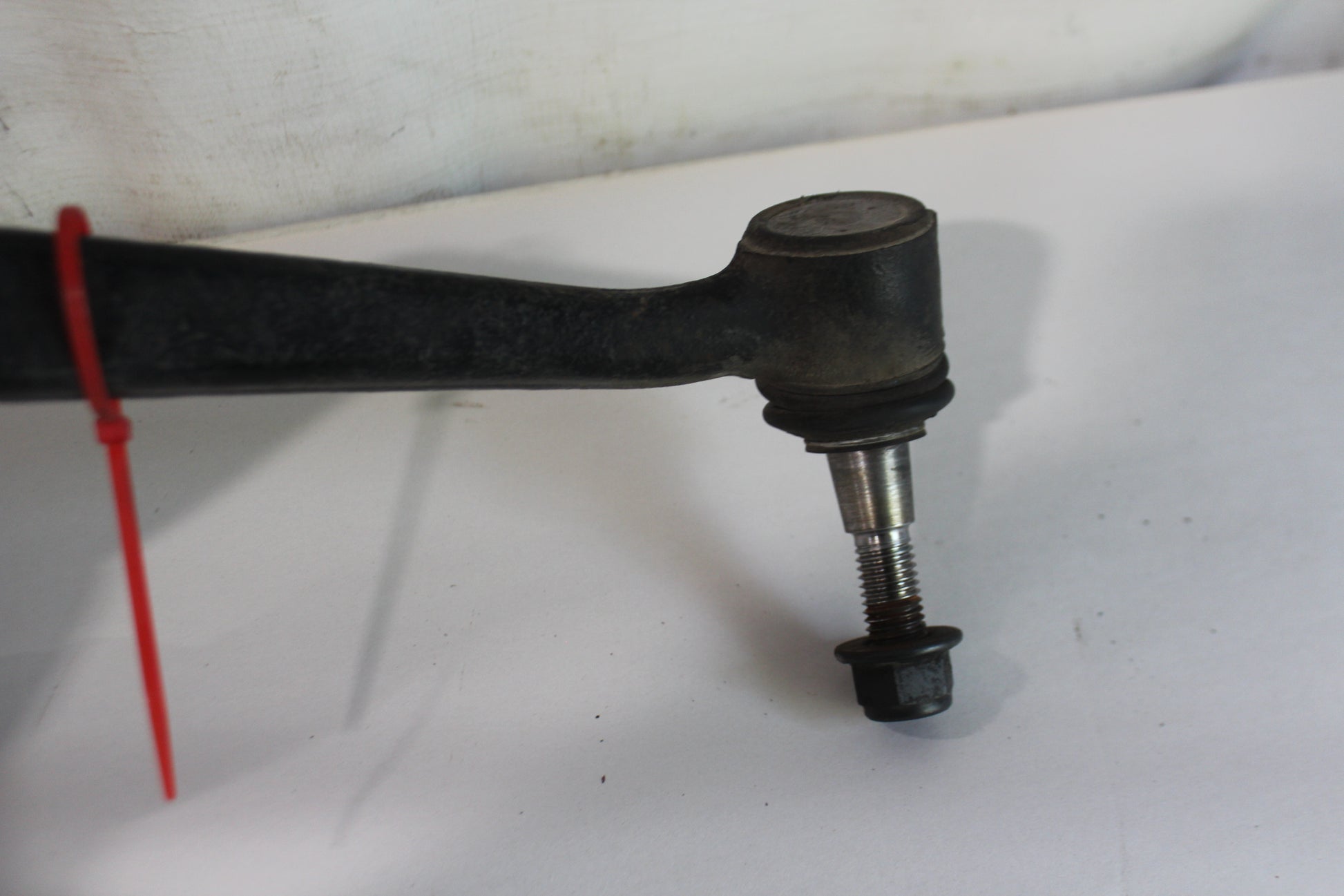 2008 Pontiac G8 GT Front RH Passenger Lower Control Arm OEM - Day's Parts Yard