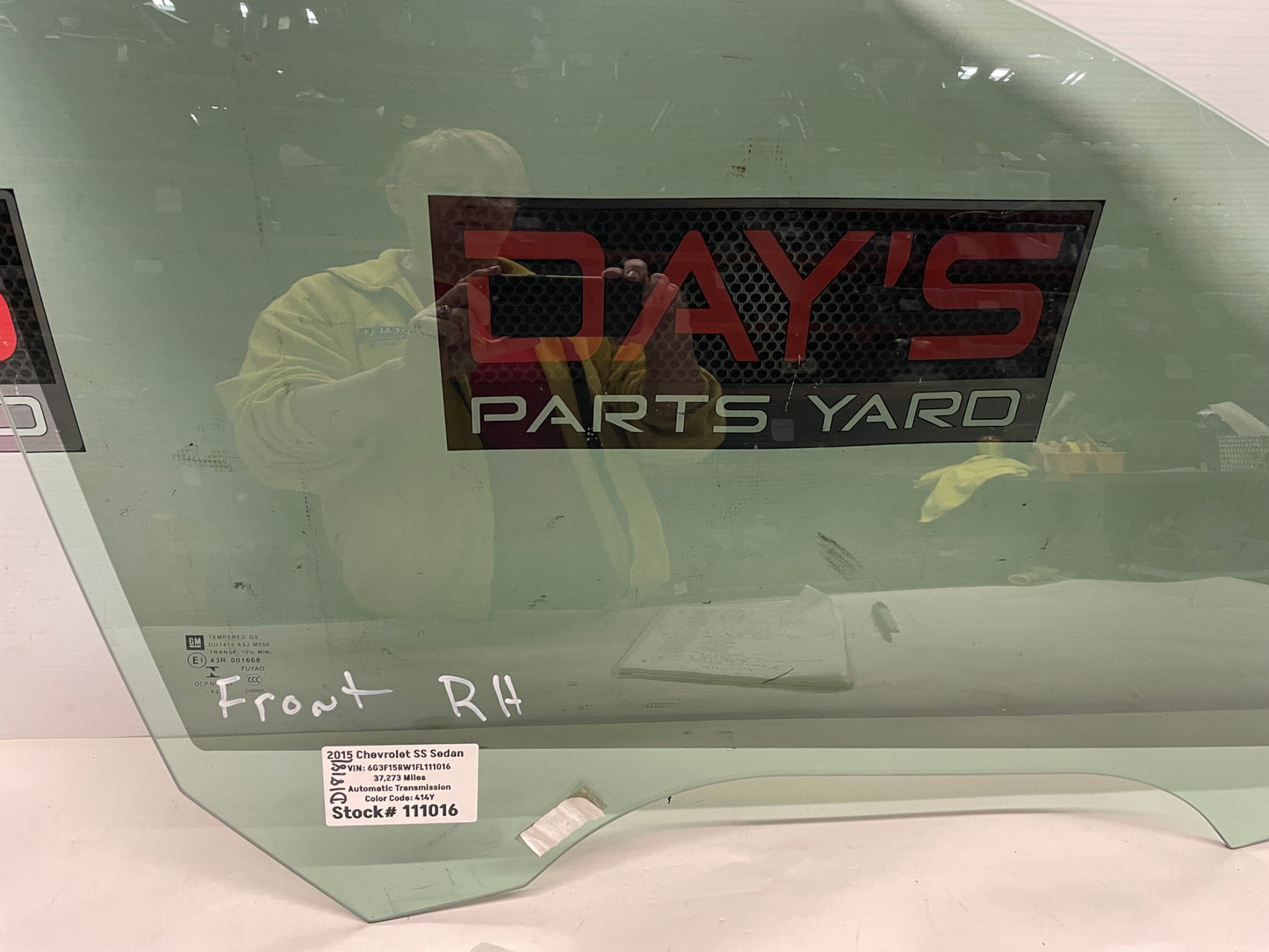2015 Chevy SS Sedan RH Passenger Front Door Window Glass OEM - Day's Parts Yard