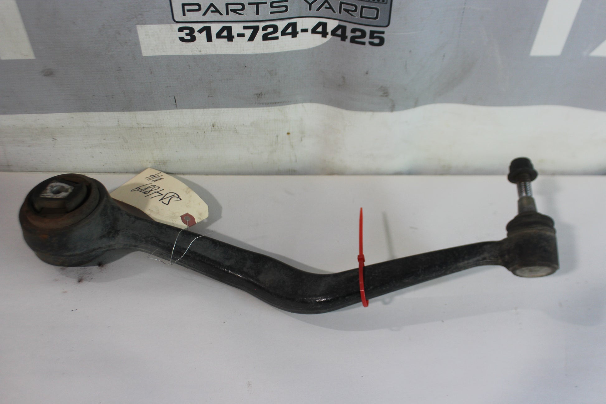 2008 Pontiac G8 GT Front RH Passenger Lower Control Arm OEM - Day's Parts Yard