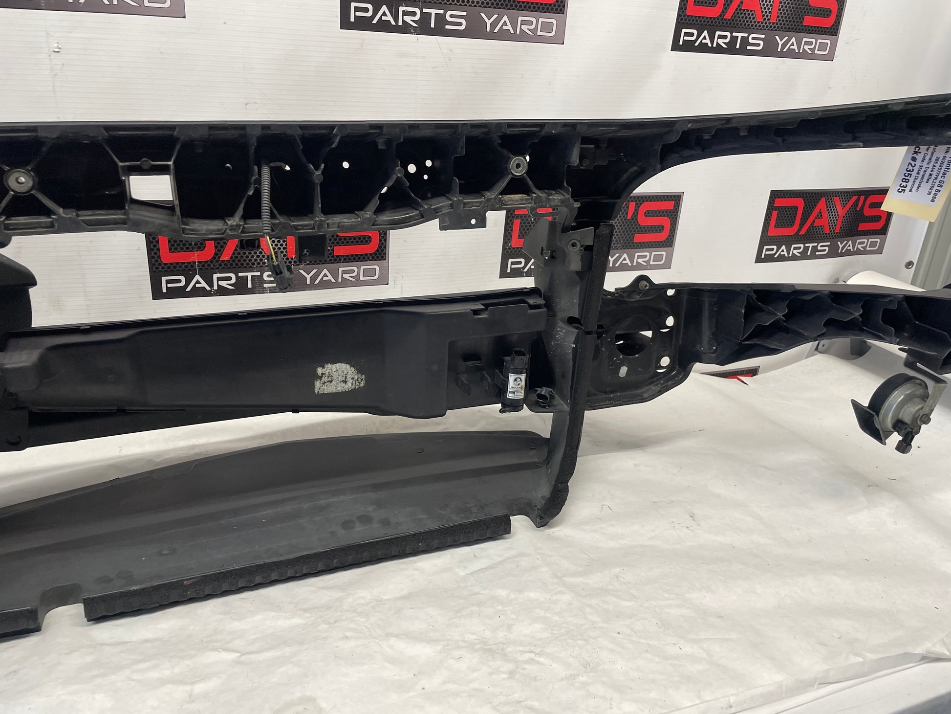 2009 Pontiac G8 Base Radiator Core Support Front End Bracket Support OEM - Day's Parts Yard