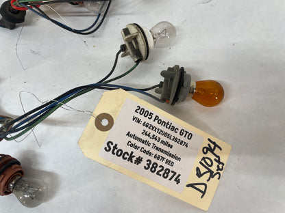 2005 Pontiac GTO RH & LH Taillight Tail Light Wire Wiring Harness Sockets OEM - Day's Parts Yard
