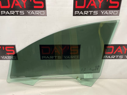 2015 Chevy SS Sedan RH Passenger Front Door Window Glass OEM - Day's Parts Yard