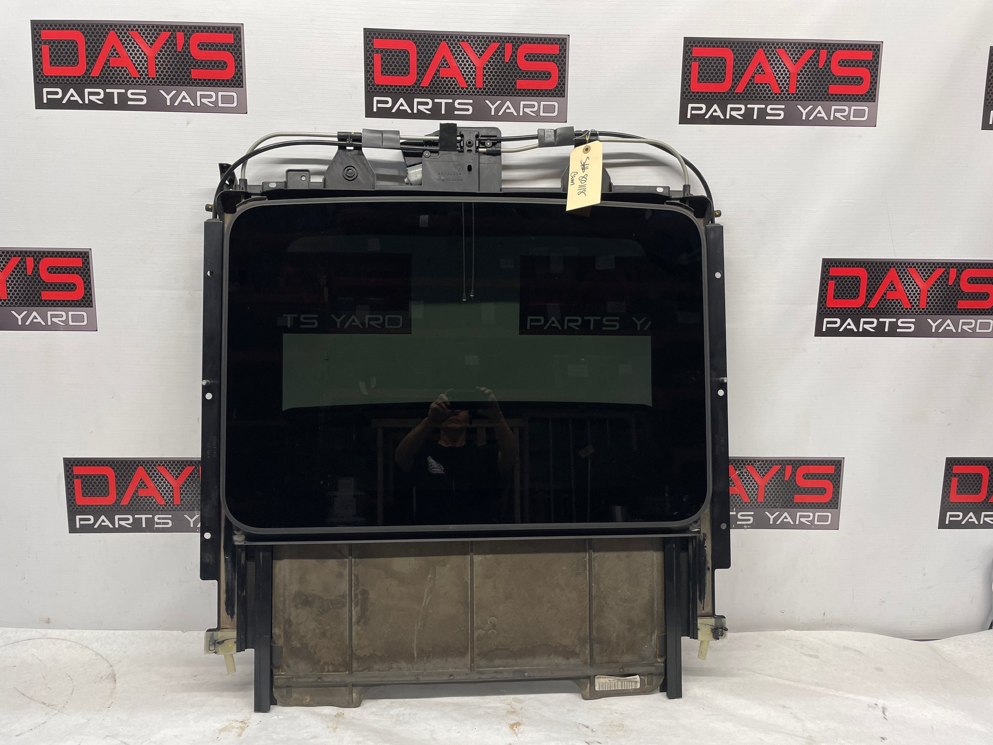 2012 Chevy Camaro ZL1 Sunroof Sun Moon Roof OEM - Day's Parts Yard