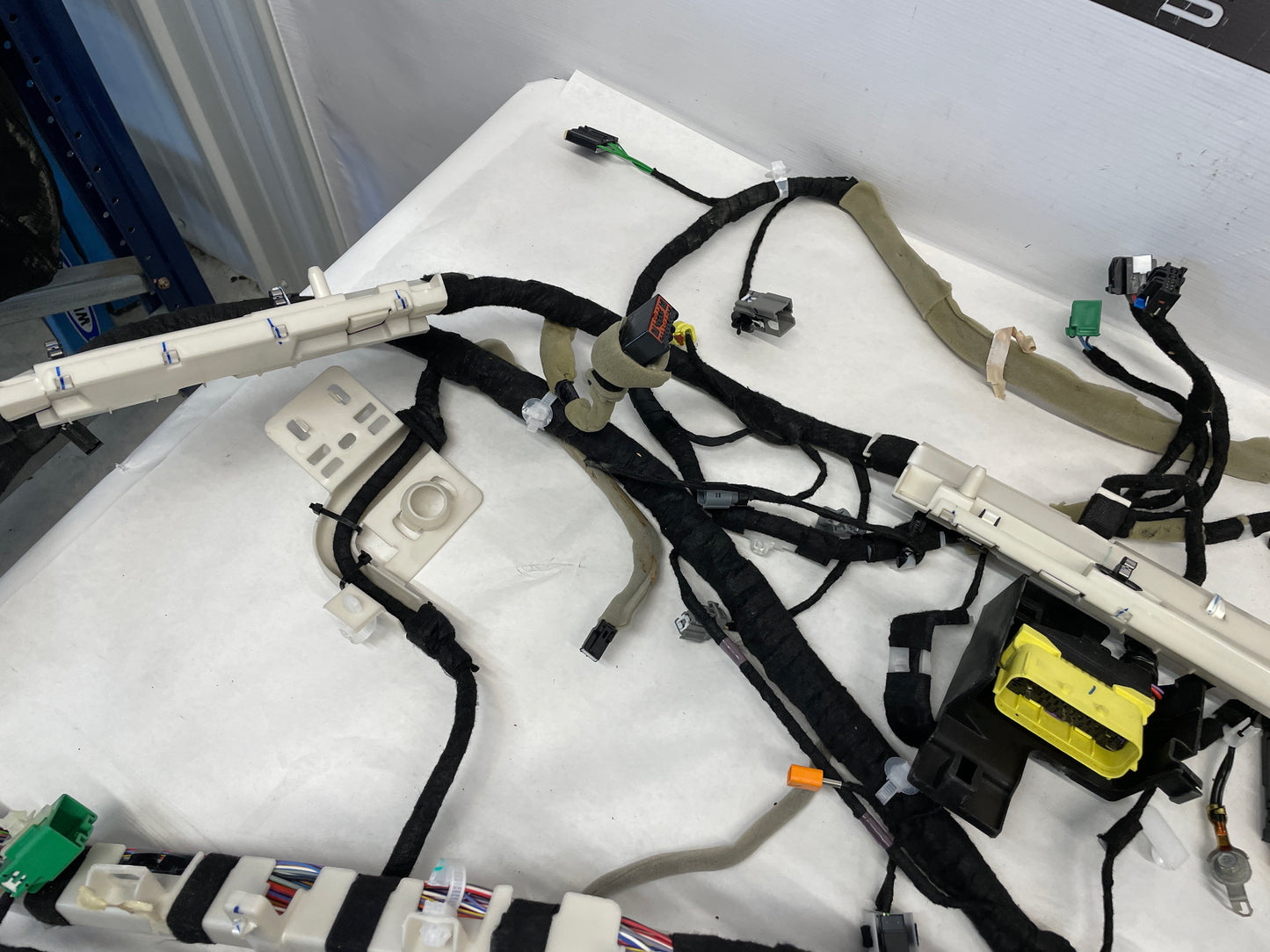 2014 Chevy SS Sedan Body Chassis Wire Wiring Harness OEM - Day's Parts Yard