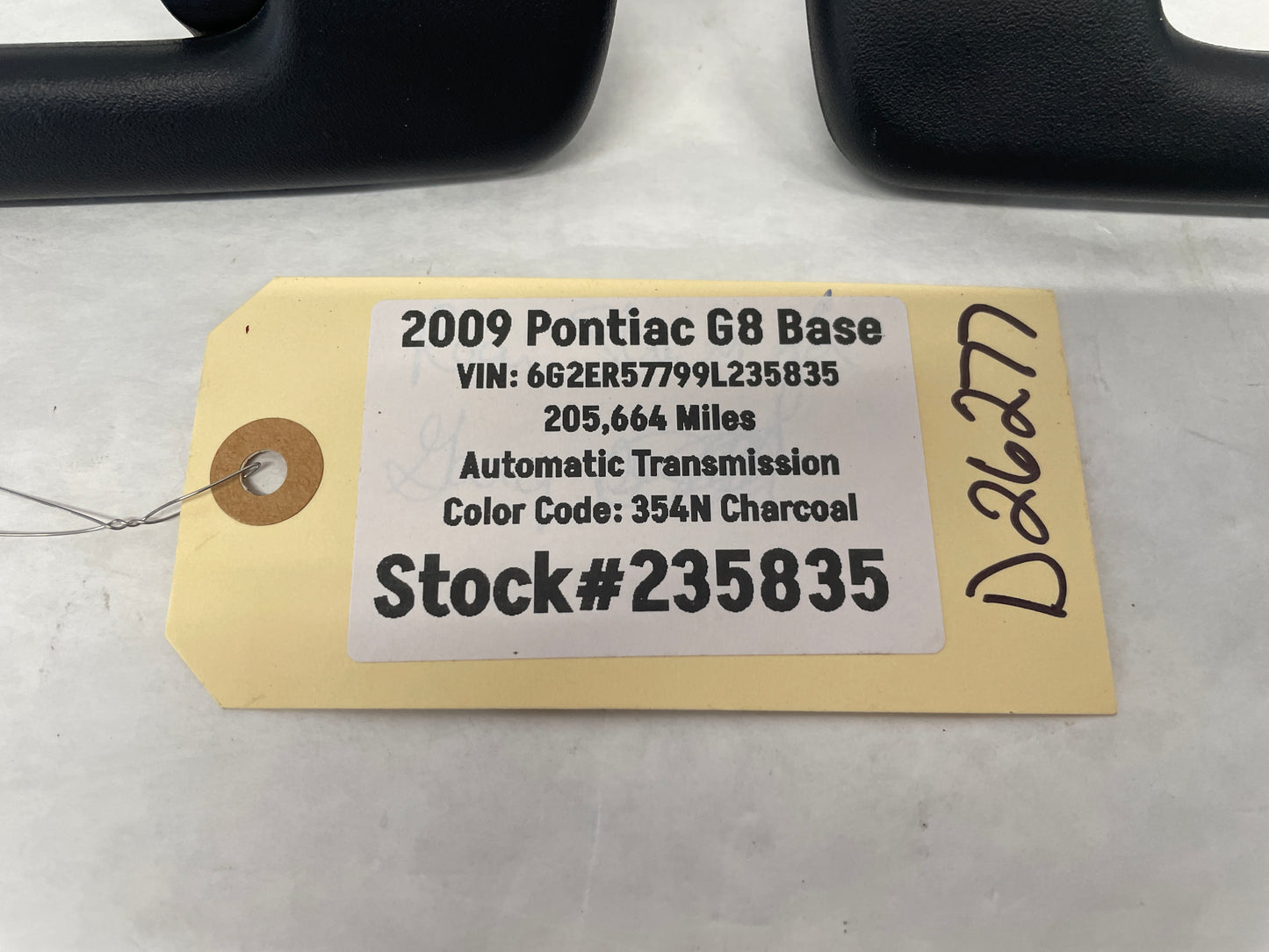 2009 Pontiac G8 Base RH & LH Grab Bars Handles OEM - Day's Parts Yard