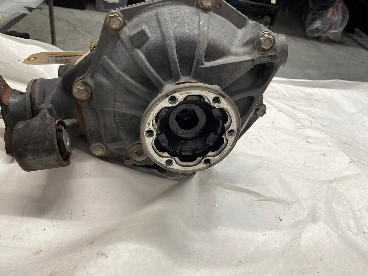 2019 Chevy Camaro SS Rear End Axle Differential Carrier OEM - Day's Parts Yard