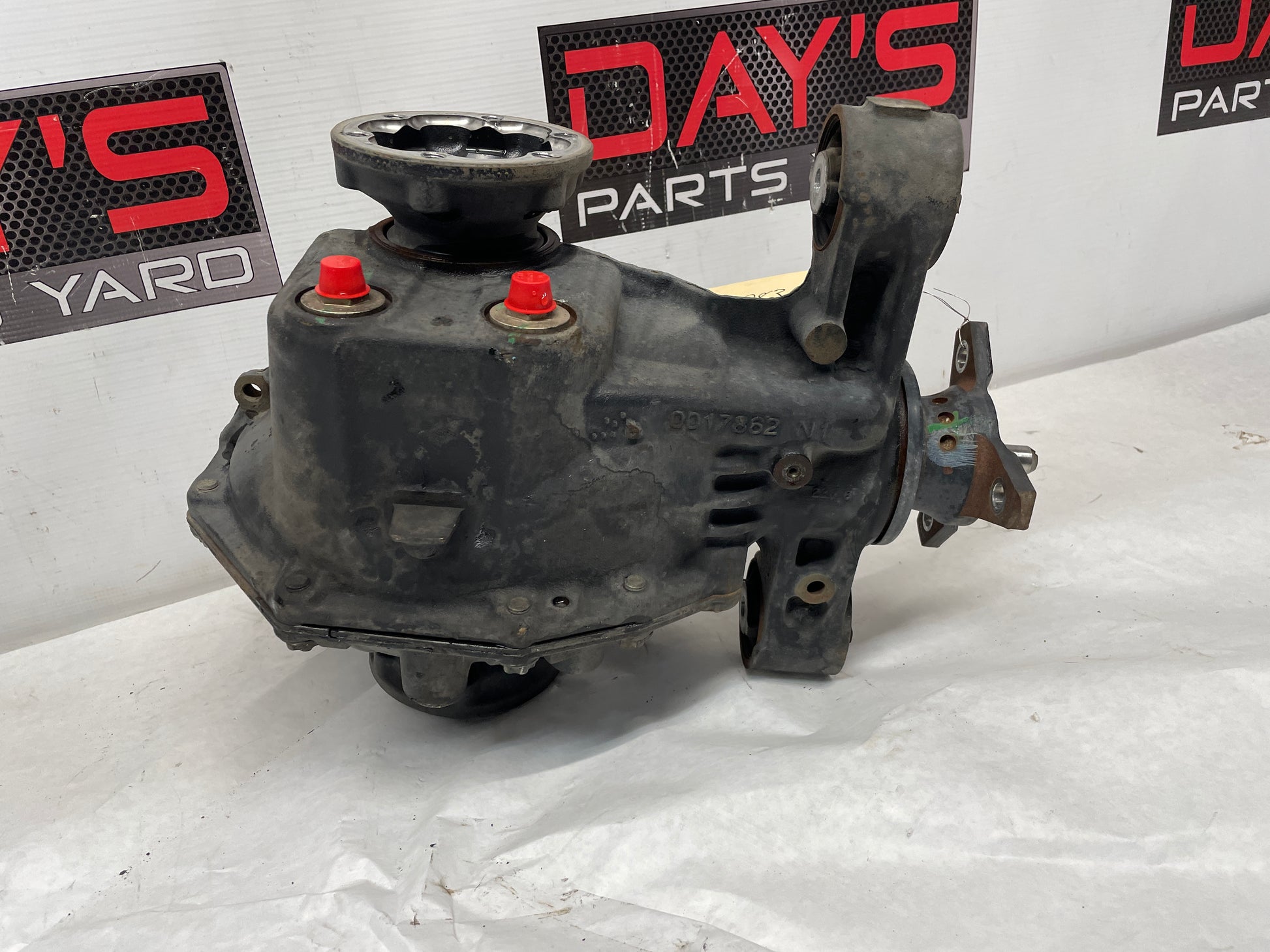 2019 Chevy Camaro SS Rear End Axle Differential Carrier OEM - Day's Parts Yard