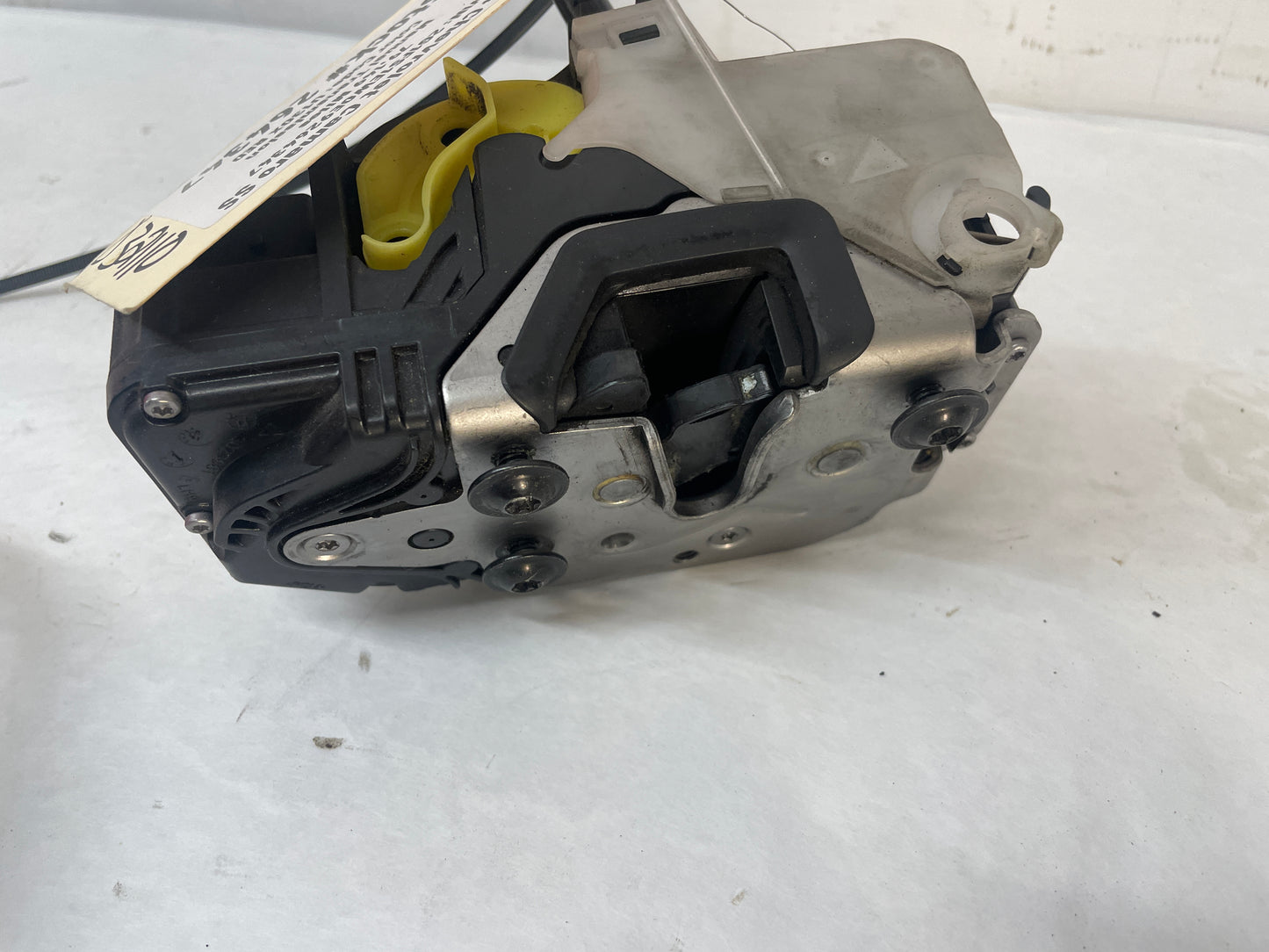 2014 Chevy Camaro SS LH Driver Door Lock Latch Actuator OEM - Day's Parts Yard
