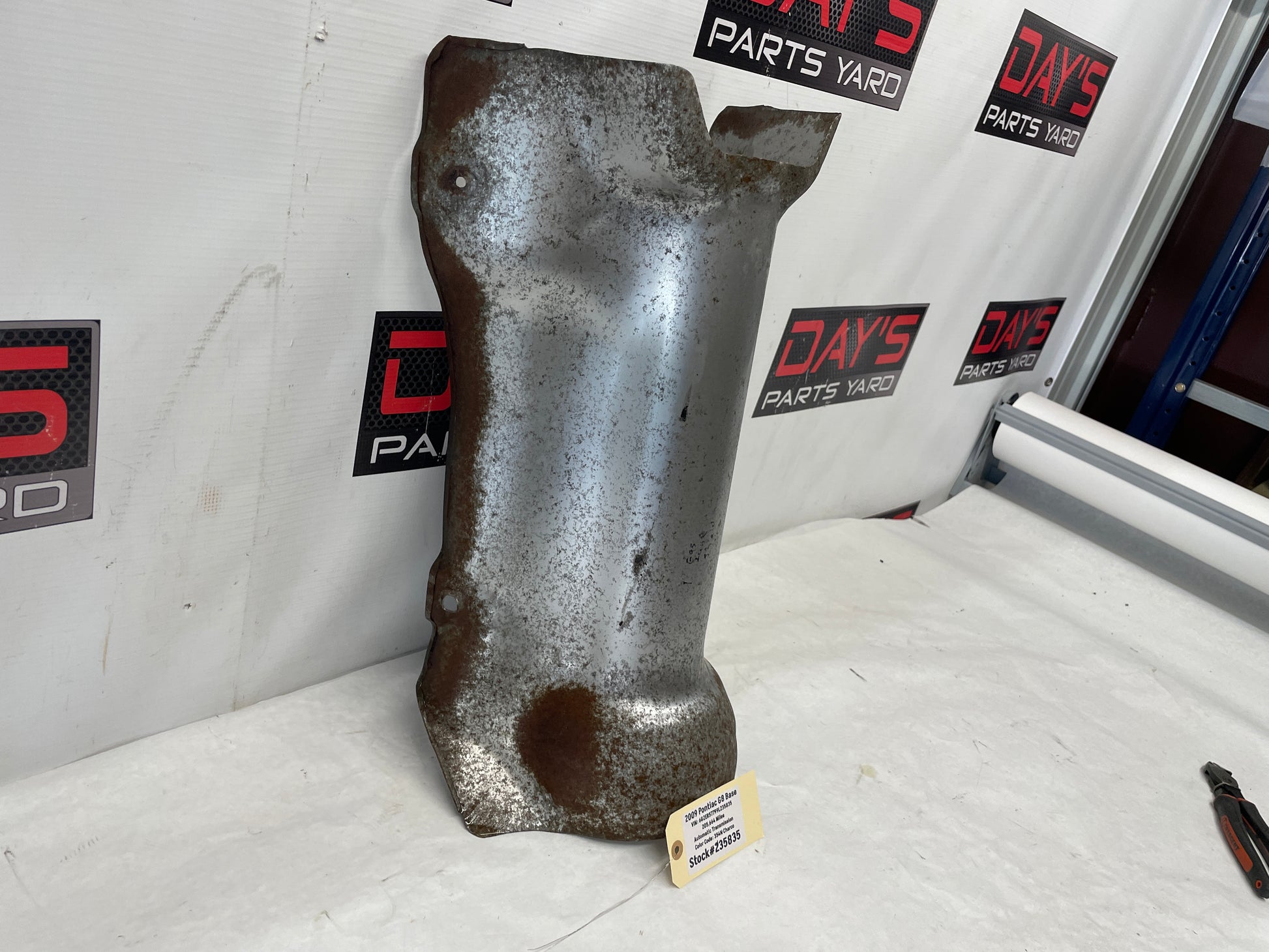 2009 Pontiac G8 Base Transmission Tunnel Exhaust Heat Shield OEM - Day's Parts Yard