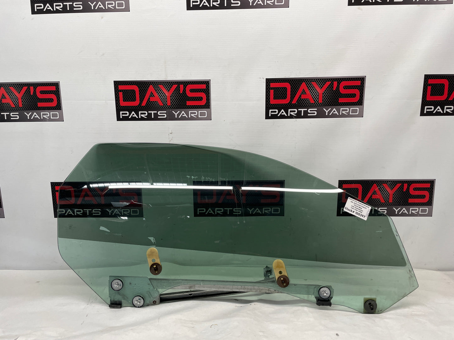 2000 Pontiac Firebird Formula RH Passenger Door Window Glass OEM - Day's Parts Yard