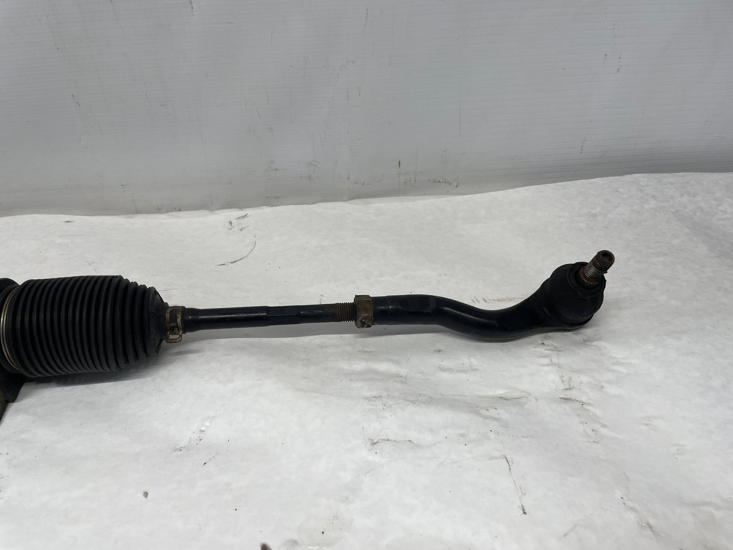 2009 Pontiac G8 GT Steering Rack and Pinion Gear Assembly  OEM - Day's Parts Yard