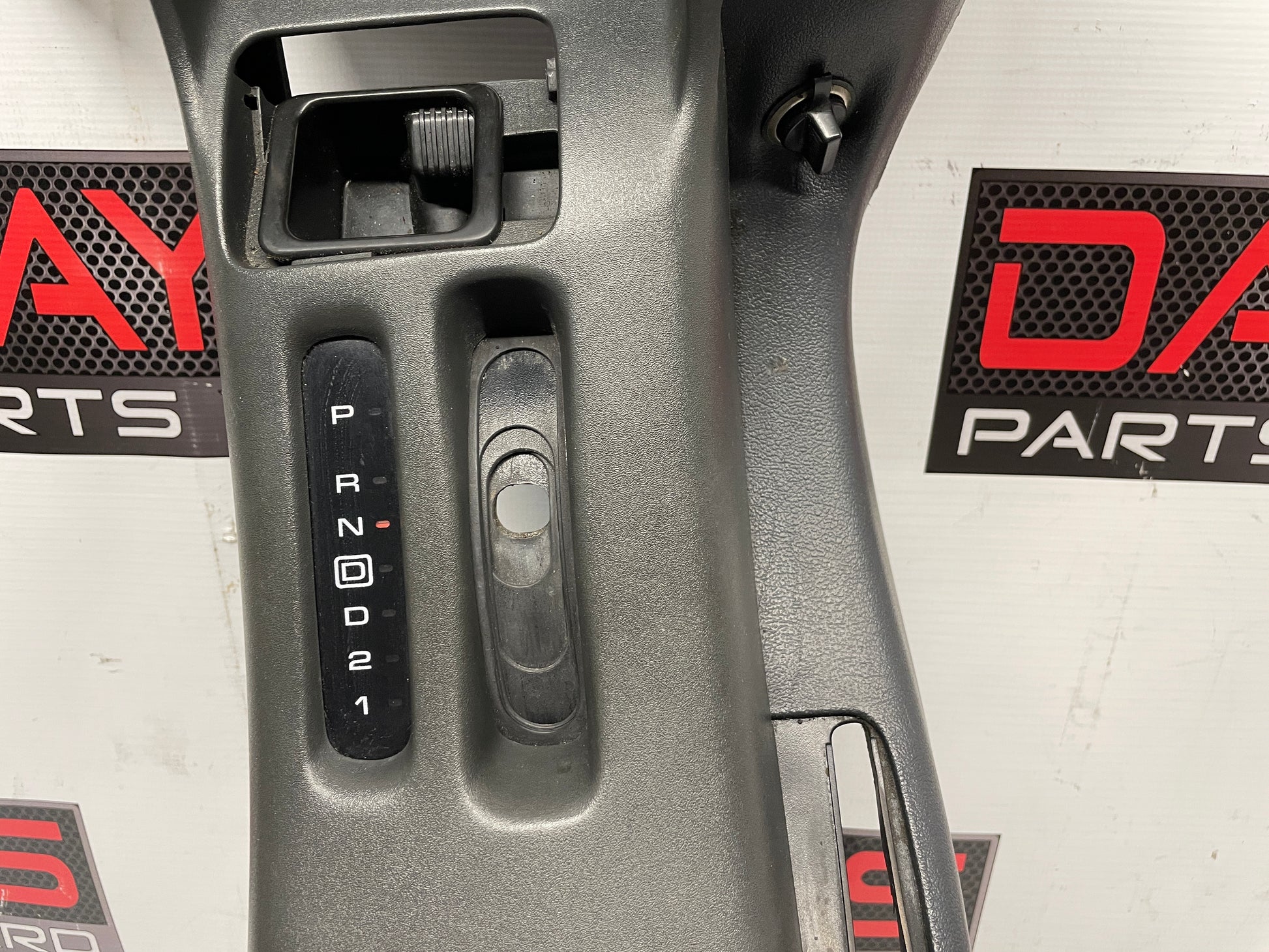 1998 Chevy Camaro Z28 Complete Auto Center Console Arm Rest Assembly OEM Grey Gray - Day's Parts Yard