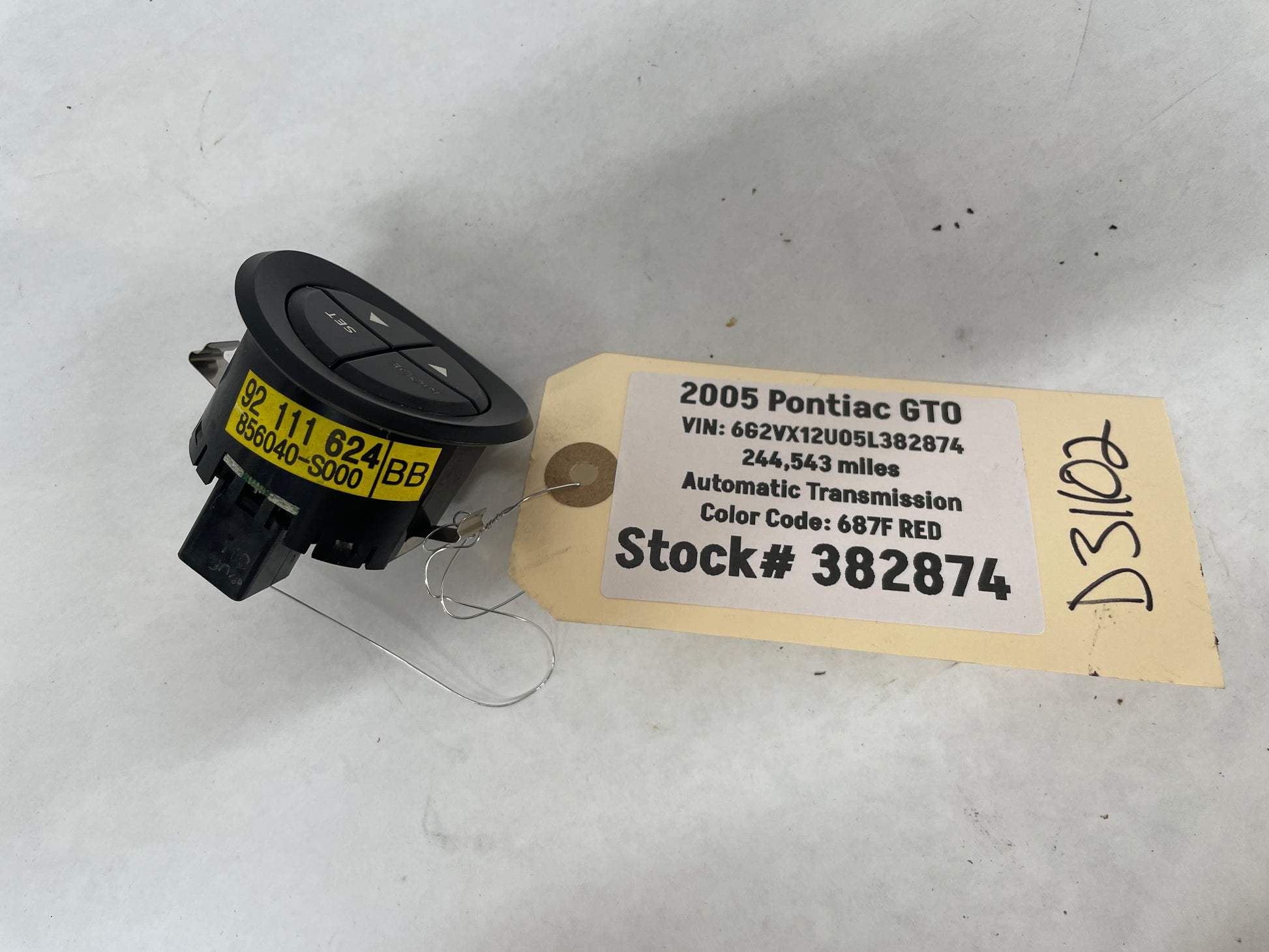 2005 Pontiac GTO Mode Set Dash Selector Control Switch Button OEM - Day's Parts Yard