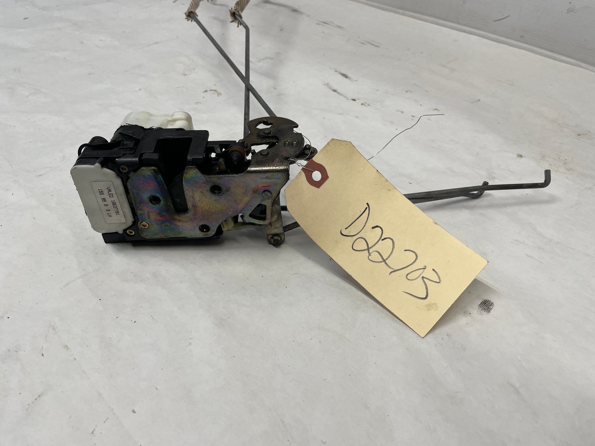 2000 Pontiac Firebird Trans Am LH Driver Door Power Lock Actuator OEM - Day's Parts Yard