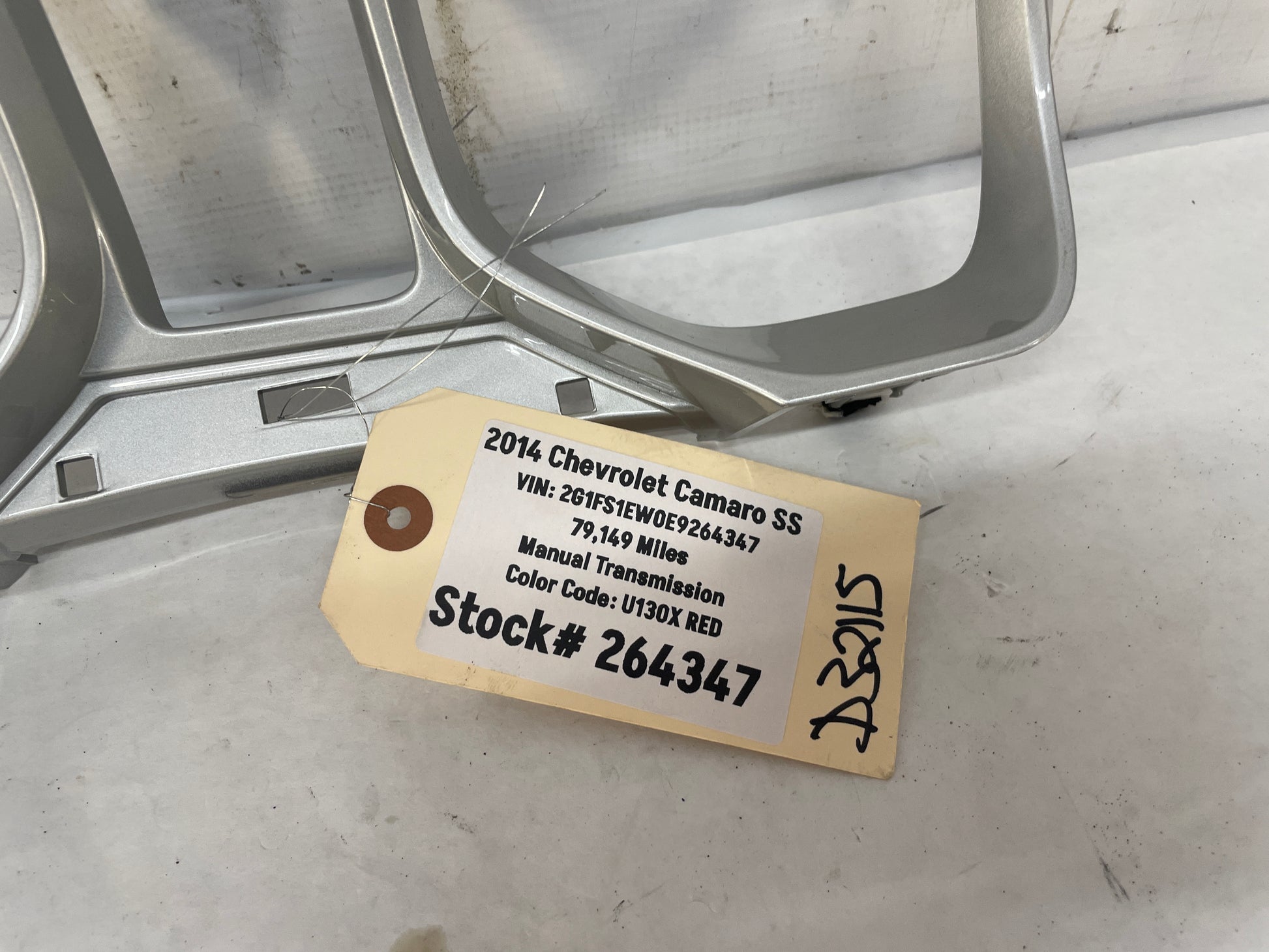 2014 Chevy Camaro SS Speedometer Gauge Cluster Bezel Trim Panel OEM - Day's Parts Yard