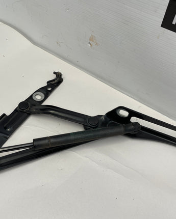 2009 Pontiac G8 GT Trunk Hinges Set w/ Hardware OEM