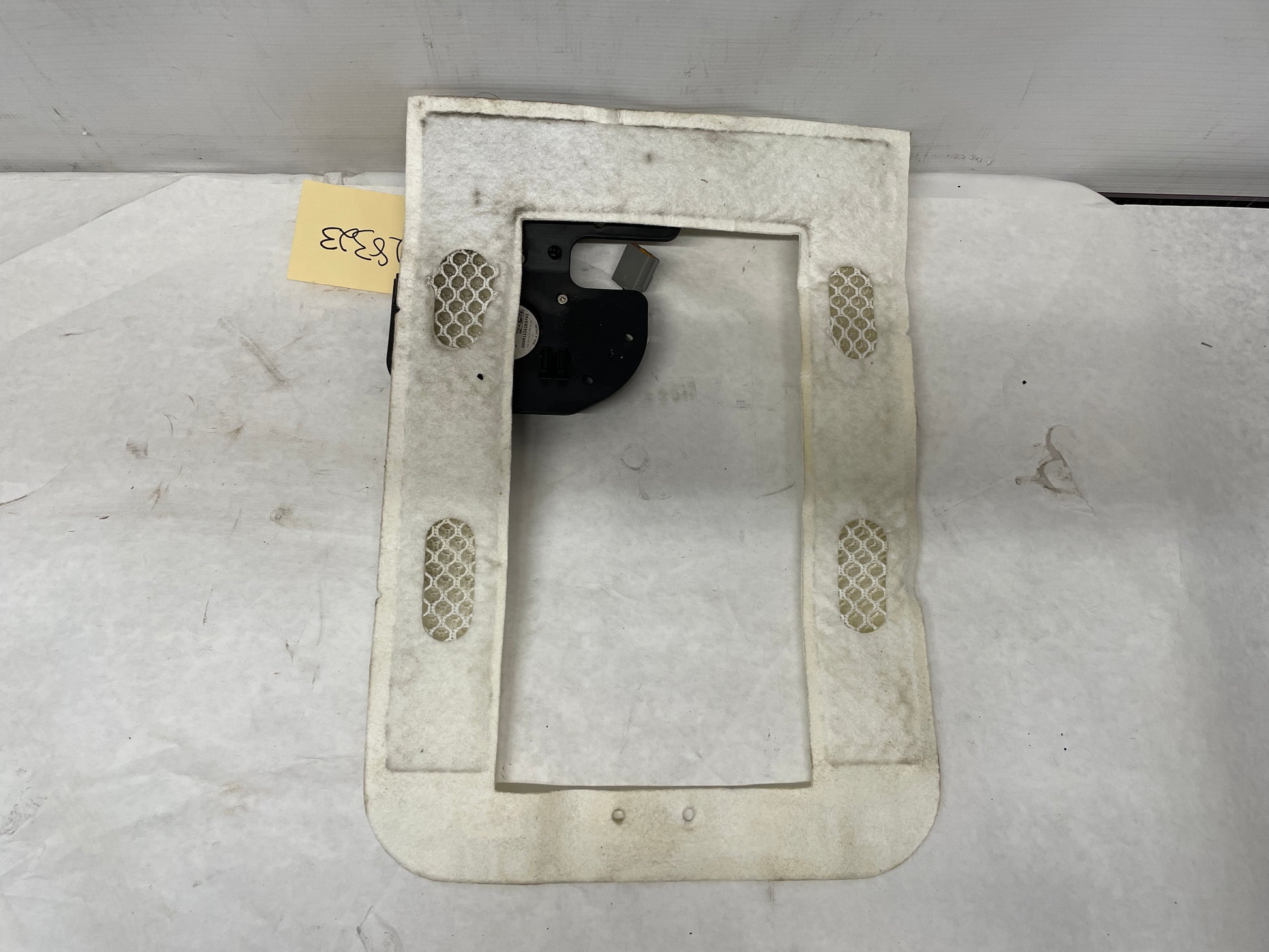 2019 Chevy Camaro SS Recaro LH Front Bottom Seat Mat OEM - Day's Parts Yard