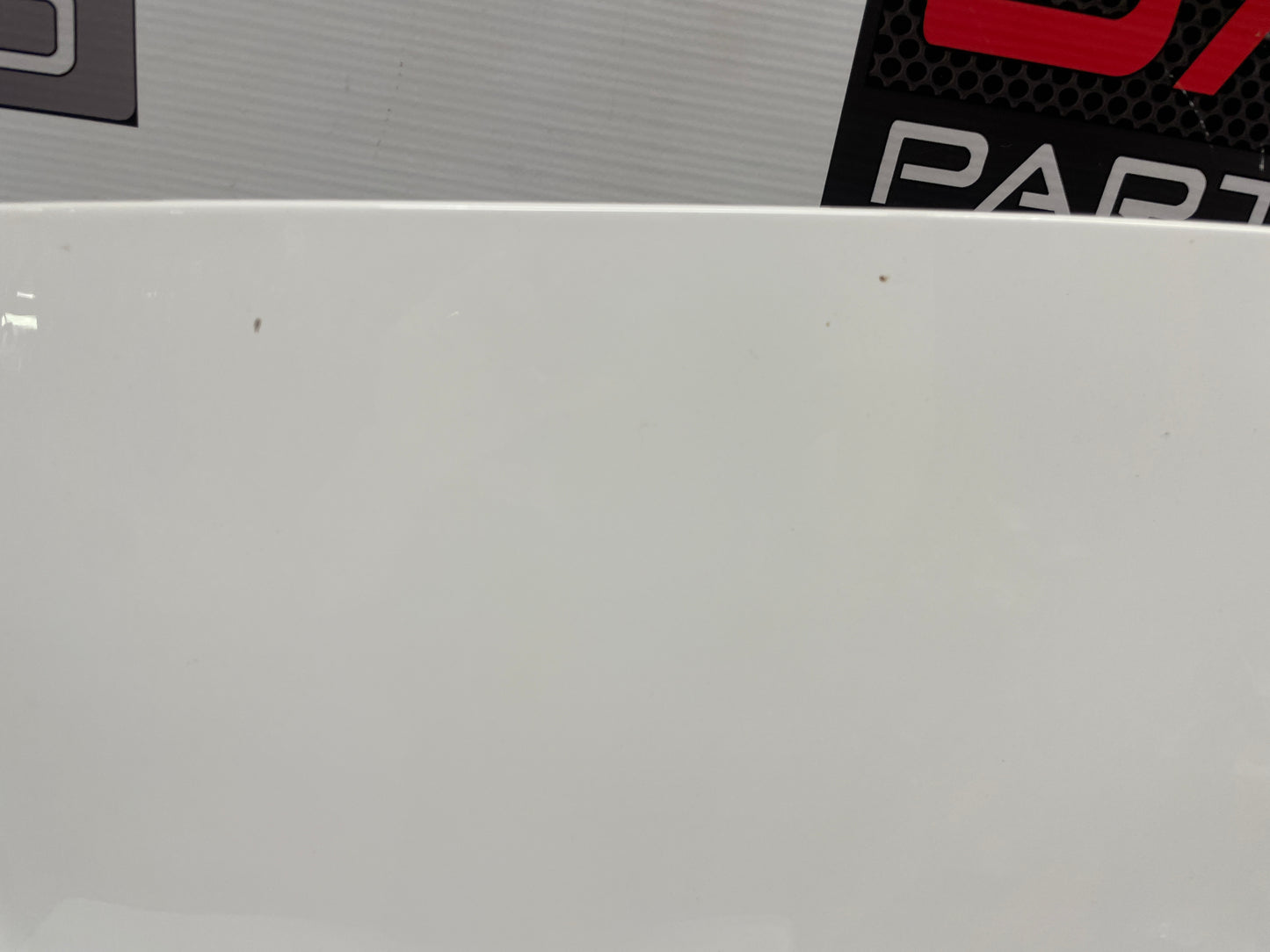 2005 Chevy C6 Corvette Convertible Trunk Deck Lid White OEM - Day's Parts Yard