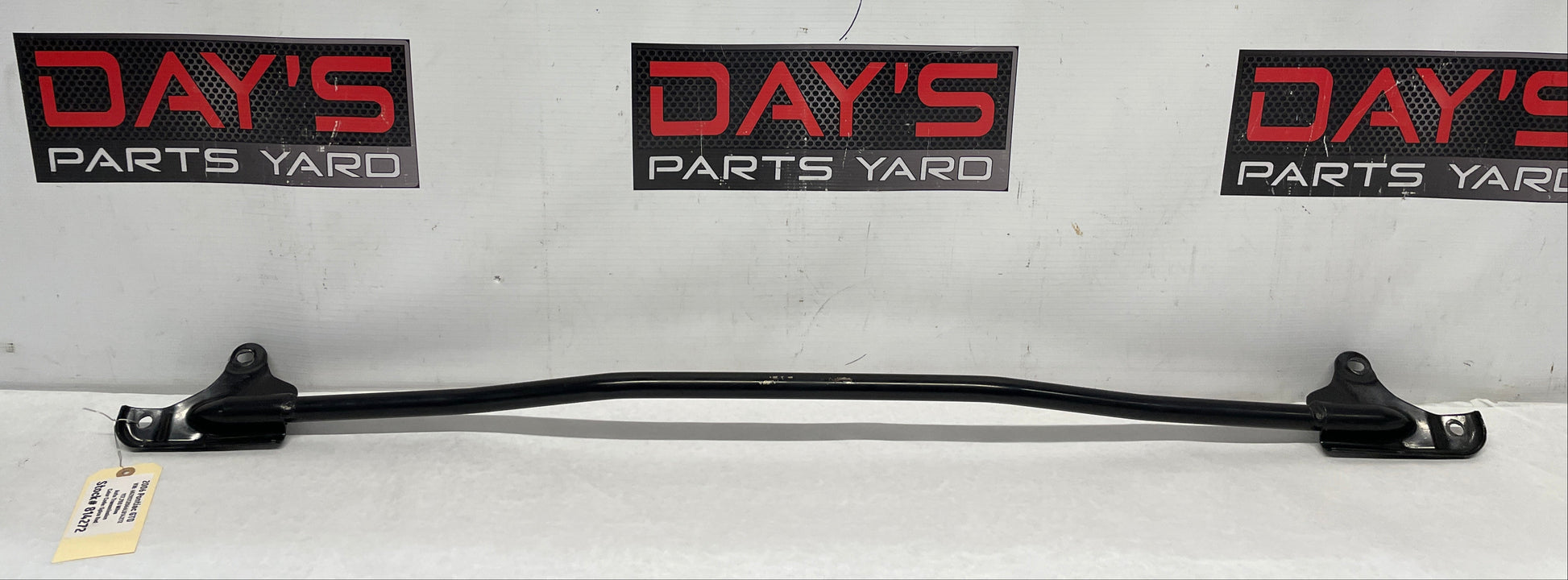 2006 Pontiac GTO Suspension Strut Tower Brace OEM - Day's Parts Yard