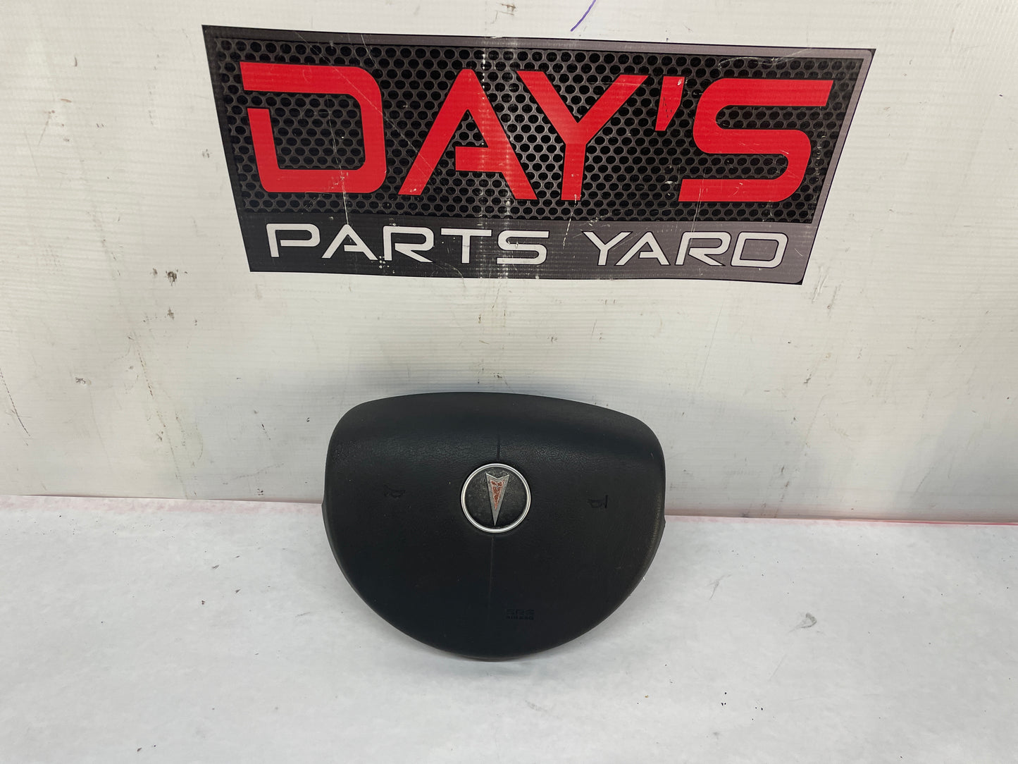 2005 Pontiac GTO Steering Wheel Airbag Air Bag OEM - Day's Parts Yard