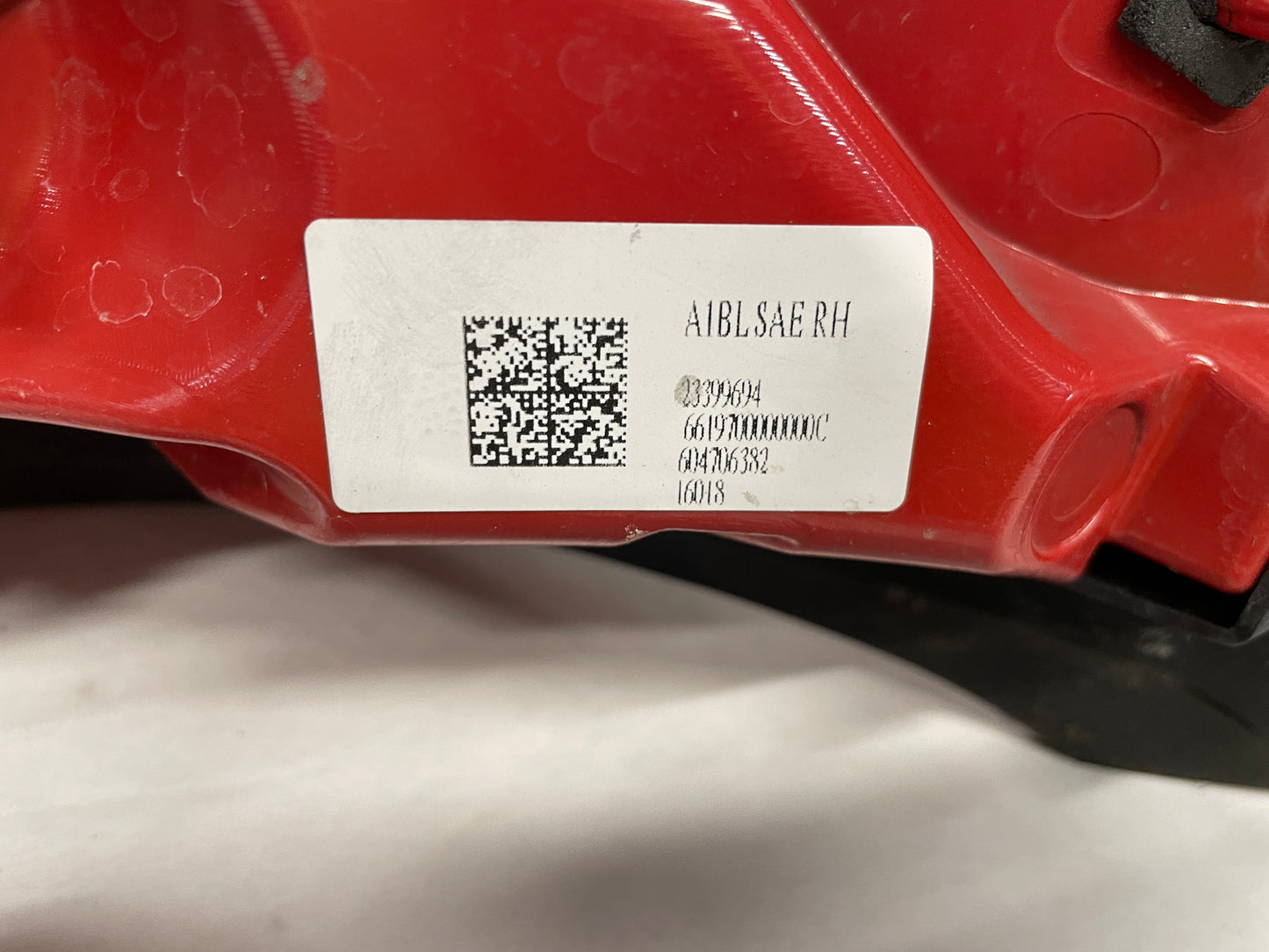 2016 Cadillac ATS-V Coupe Rear RH Passenger Tail Light Tail Light Lamp OEM