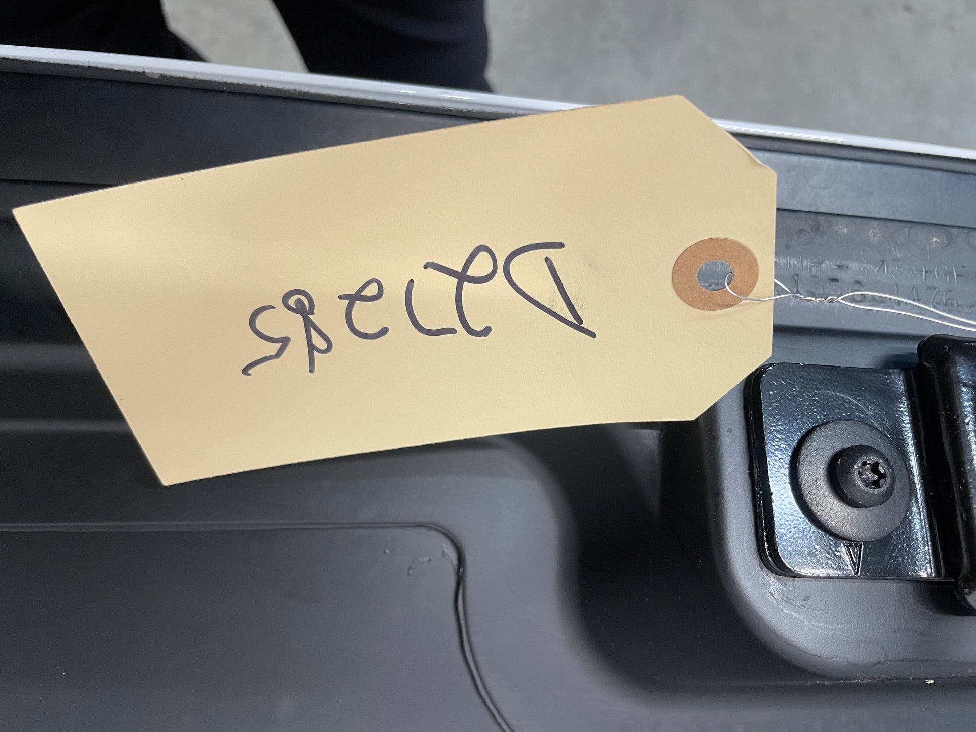 2005 Chevy C6 Corvette Convertible Trunk Deck Lid White OEM - Day's Parts Yard