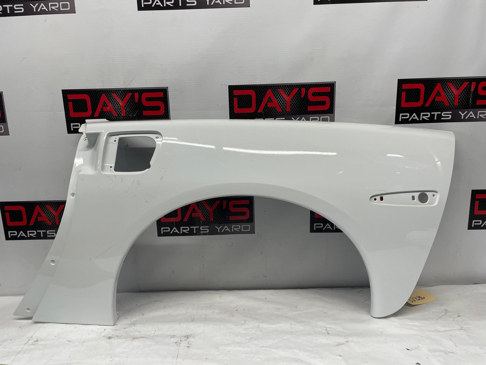 2005 Chevy C6 Corvette LH Driver Rear Fender Quarter Panel White OEM - Day's Parts Yard