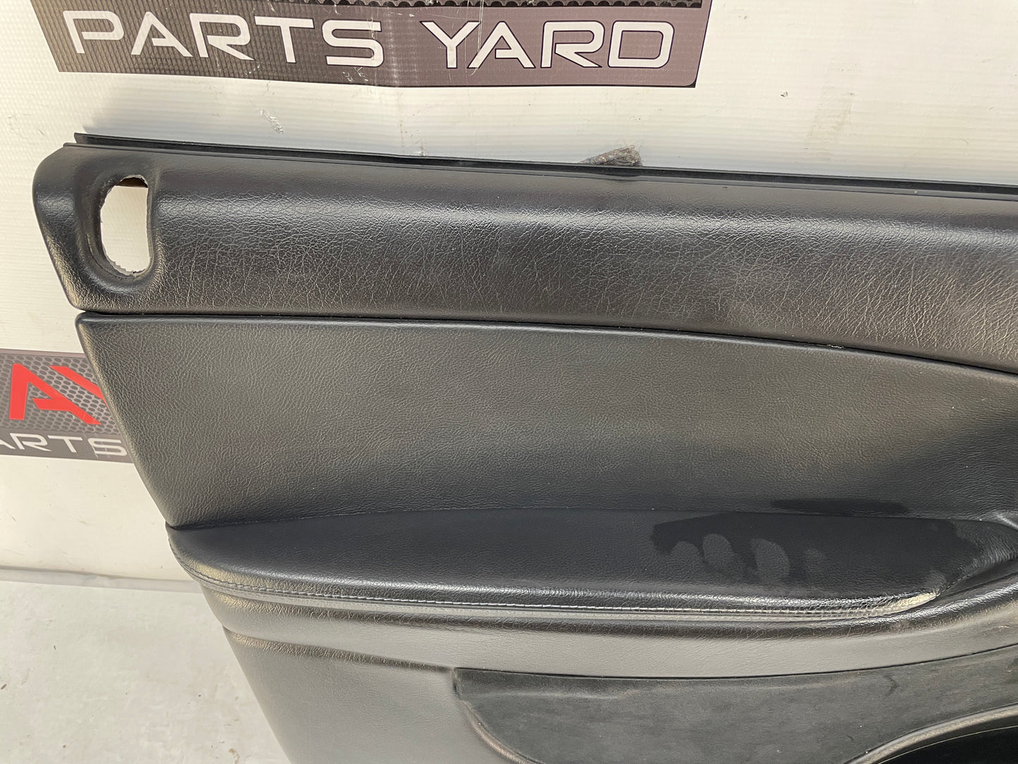 2005 Pontiac GTO LH Driver Front Interior Door Panel Trim OEM