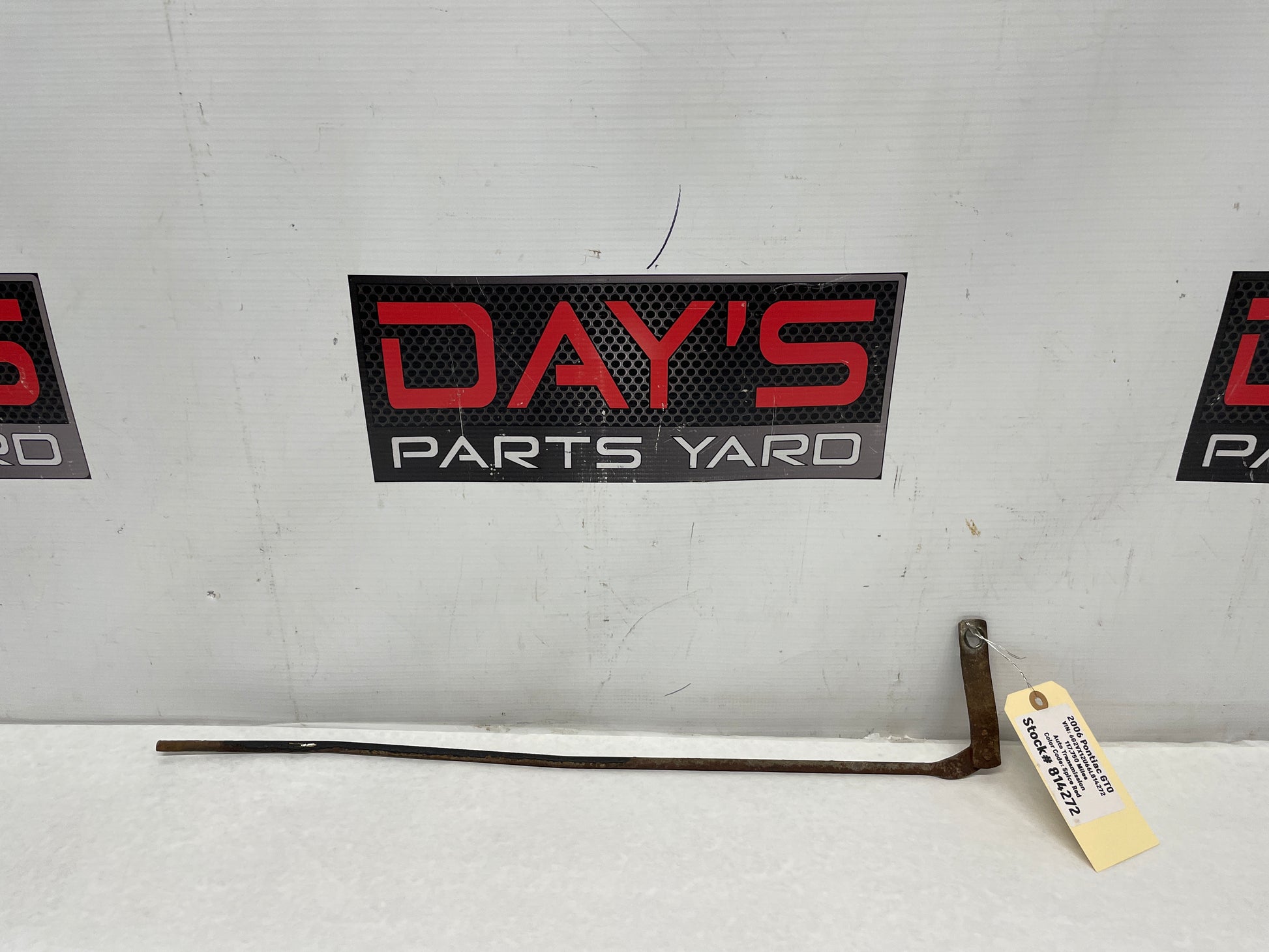 2006 Pontiac GTO Transmission Shifter Linkage Rod OEM - Day's Parts Yard