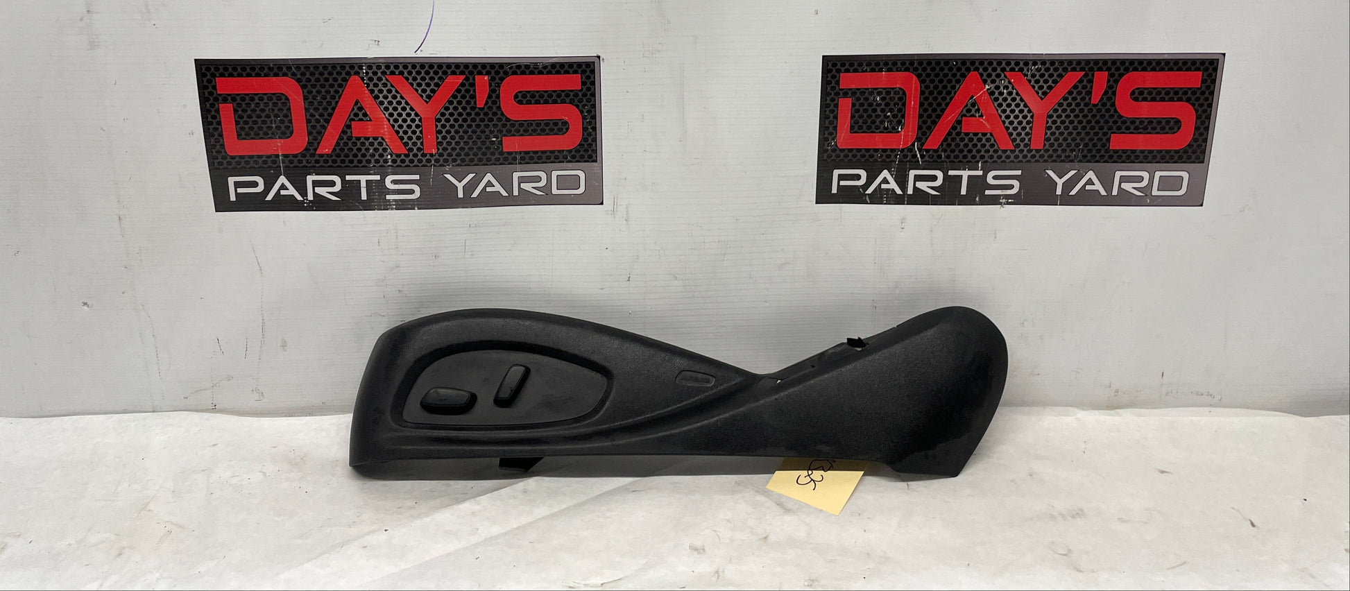 2019 Chevy Camaro SS LH Driver Seat Adjustment Control Switch Outer Finish Cover OEM - Day's Parts Yard