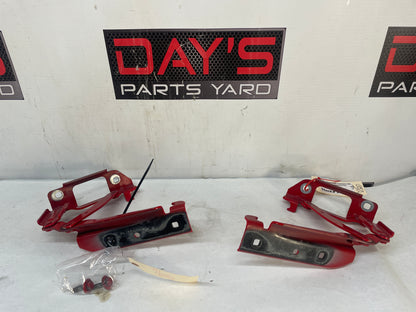 2014 Chevy Camaro SS RH & LH Hood Hinges OEM - Day's Parts Yard