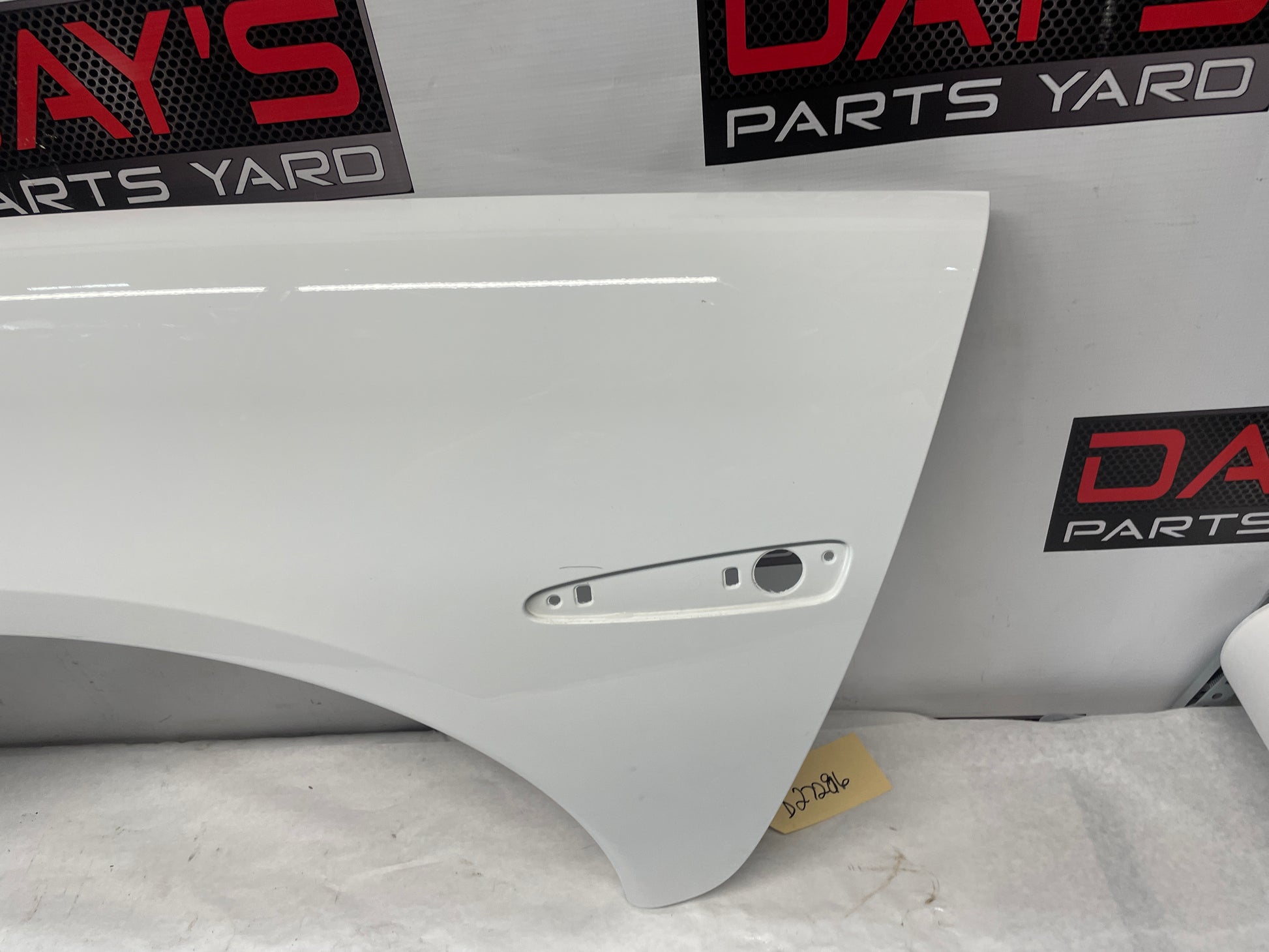 2005 Chevy C6 Corvette LH Driver Rear Fender Quarter Panel White OEM - Day's Parts Yard